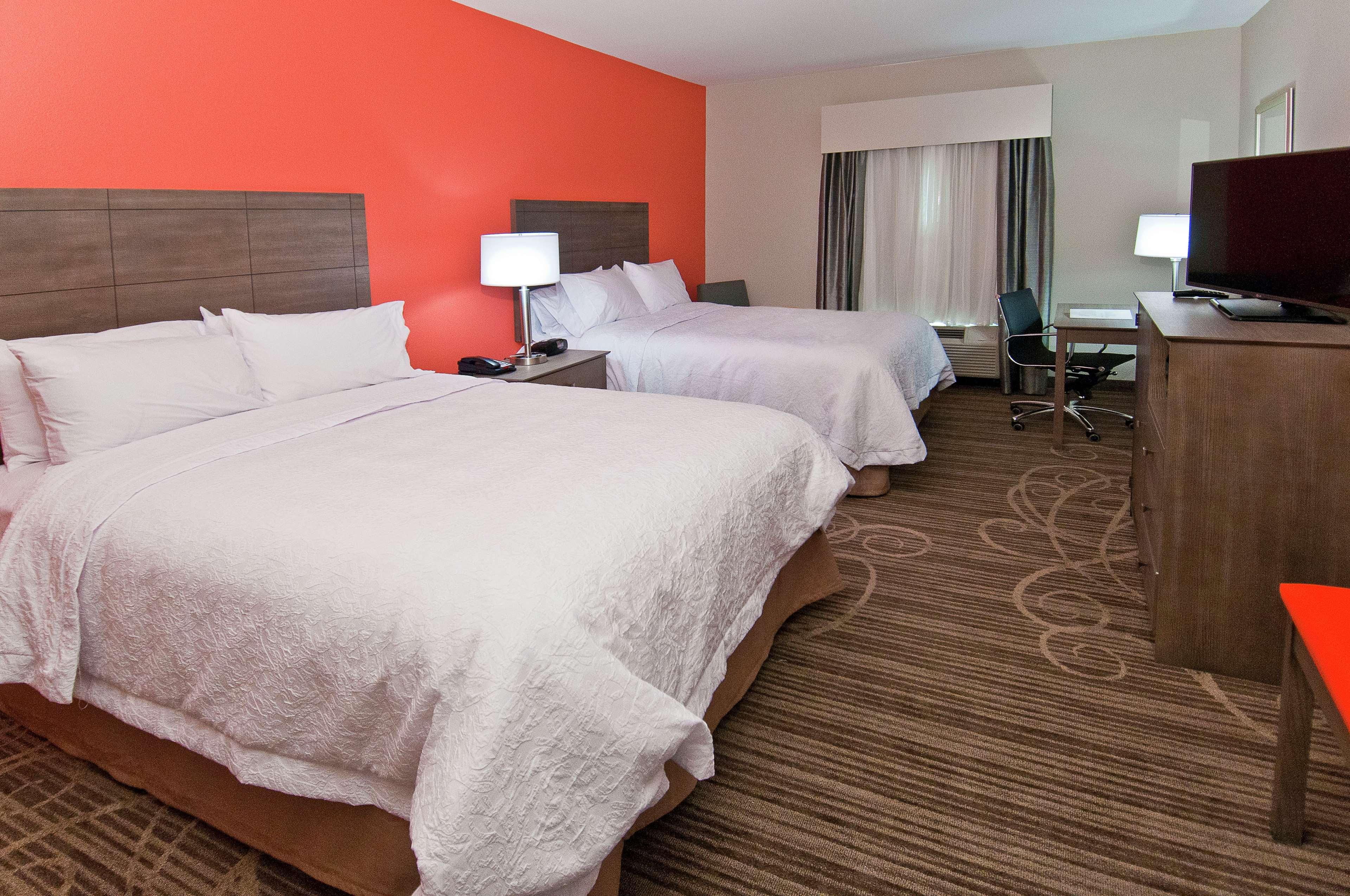 Hotel Hampton & Pensacola/i-10 Pine Forest Road 3*
