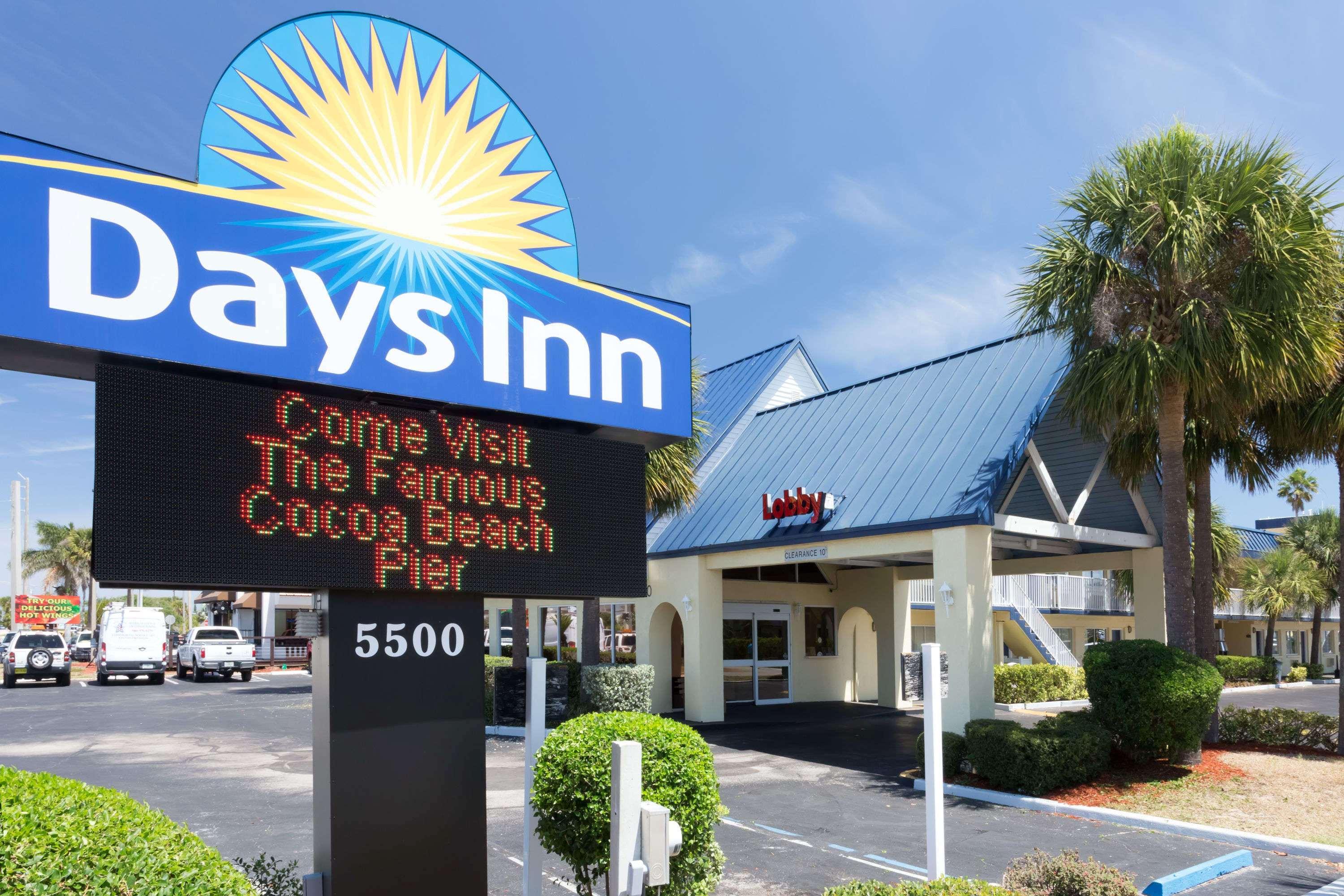 Days By Wyndham Cocoa Port Canaveral Cocoa Beach