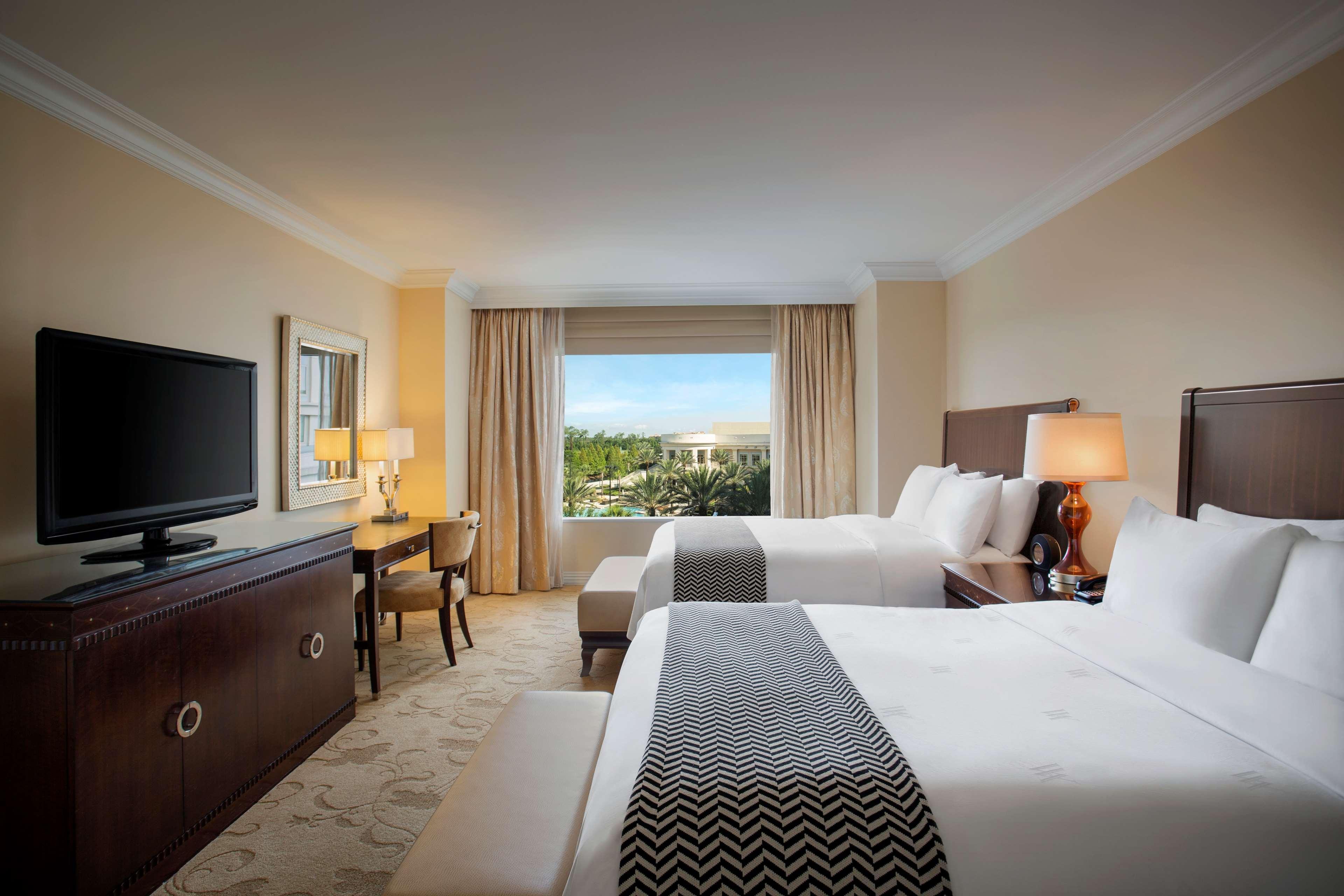 Waldorf Astoria Orlando - An Official Walt World Lake Buena Vista