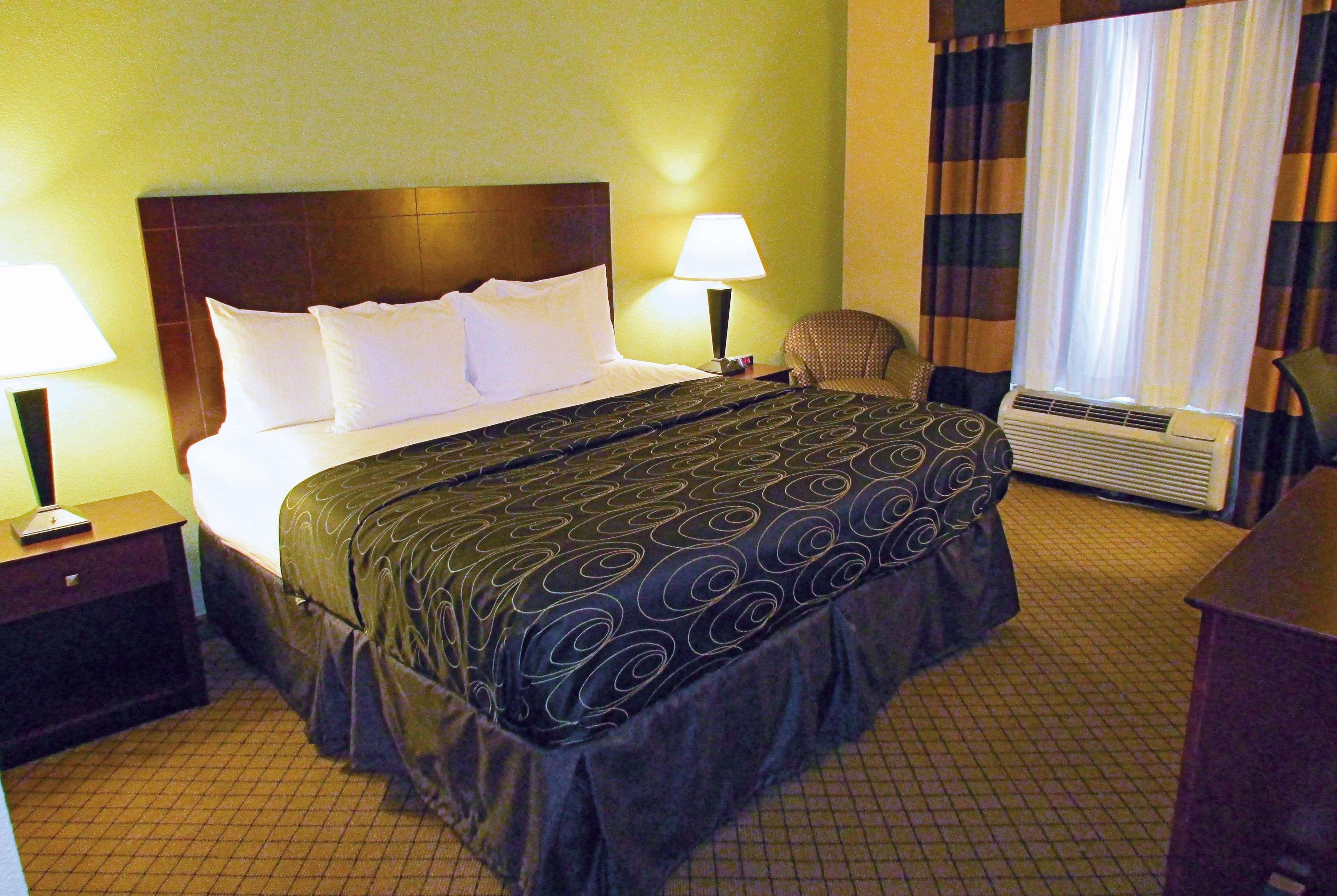 Hotel La Quinta By Wyndham 3*