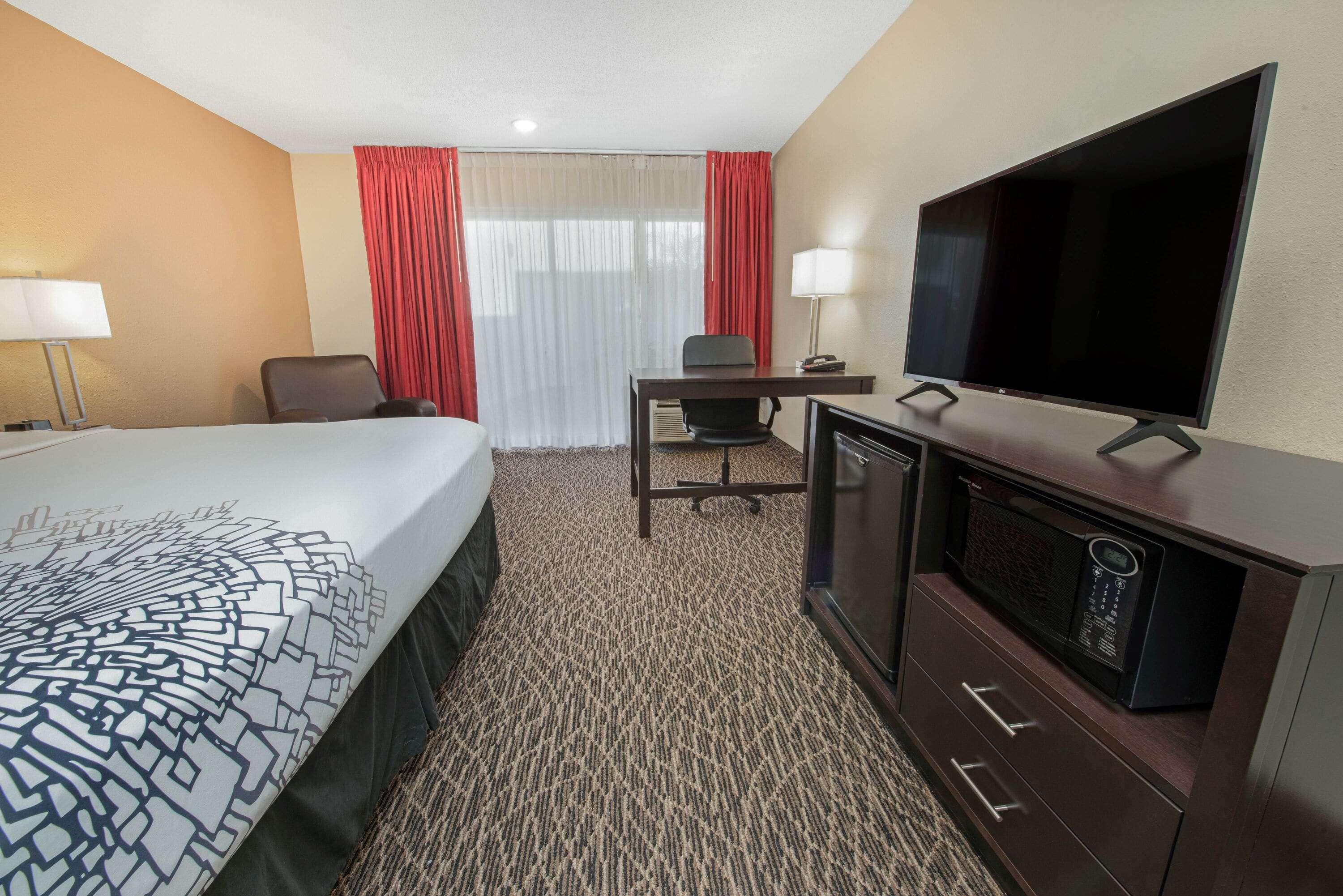 La Quinta By Wyndham Hotel
