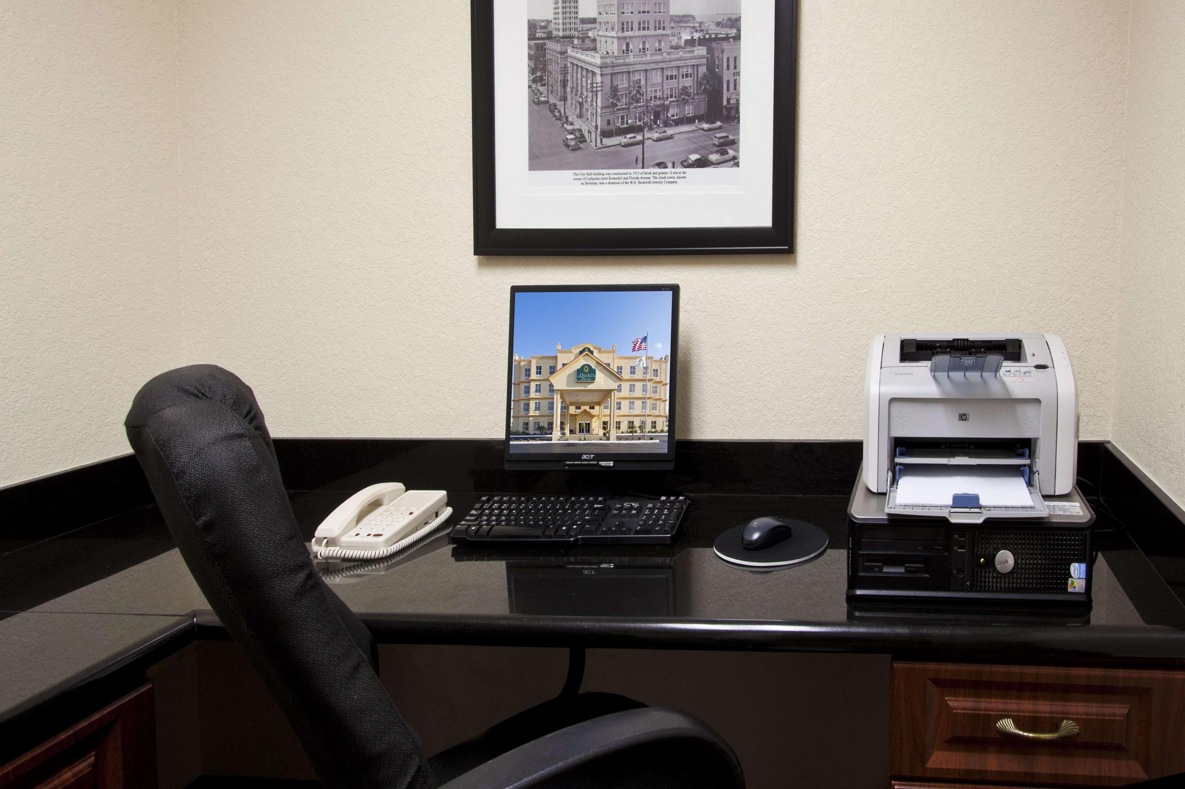 Hotel La Quinta By Wyndham 3*
