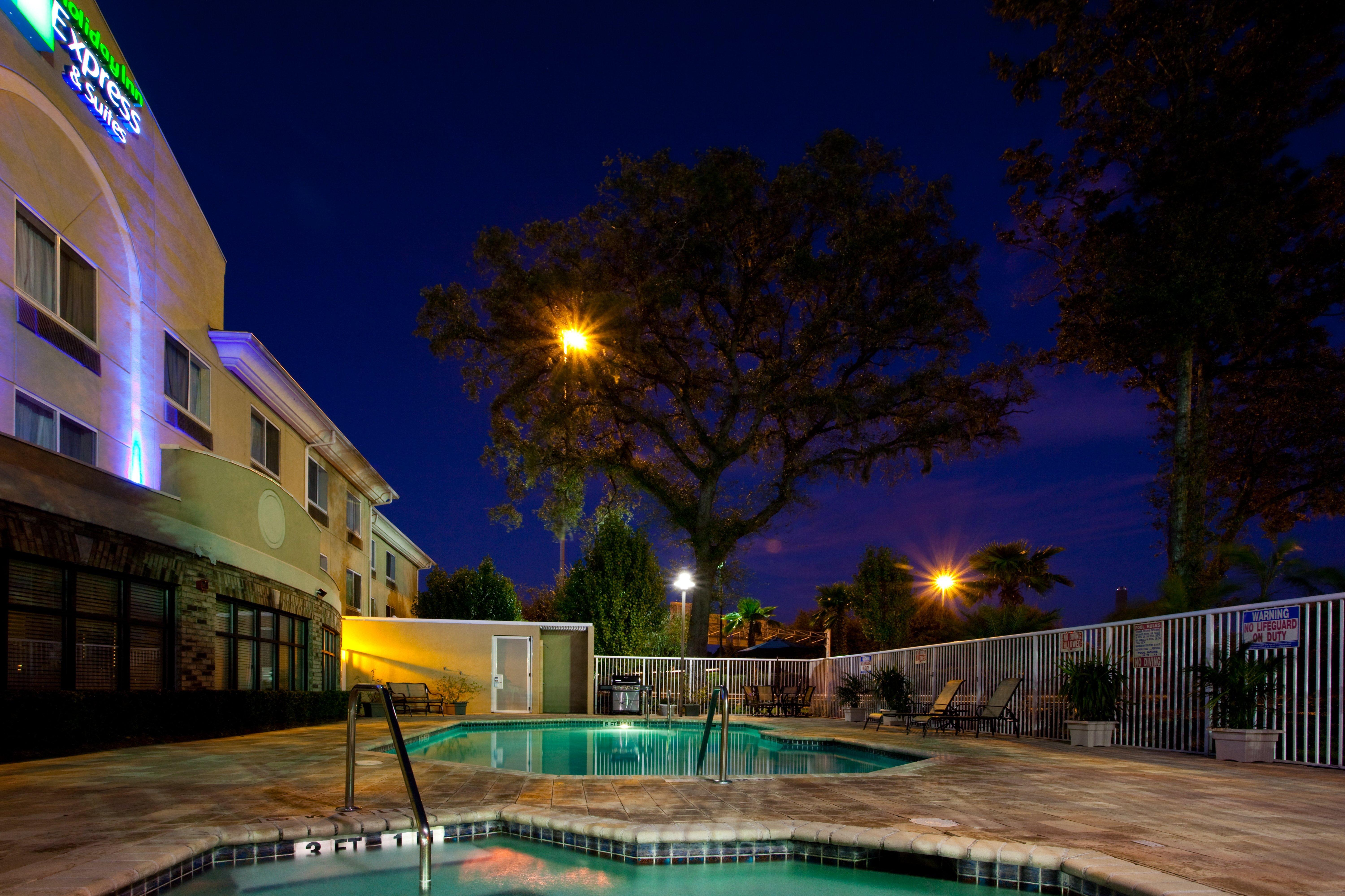 Express & Jacksonville-blount Island By Ihg Hotel