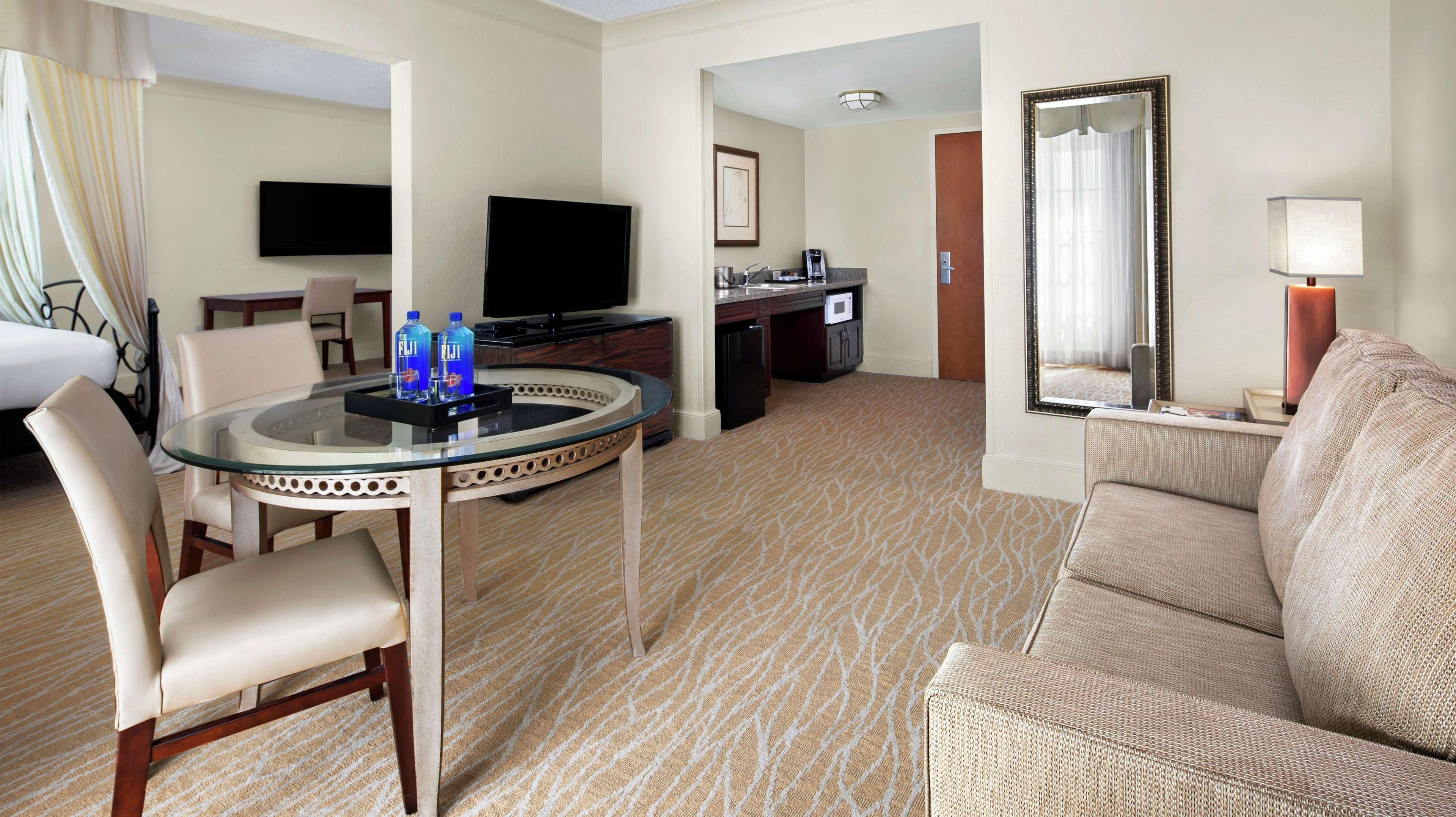 Doubletree By Hilton - Sawgrass Mills Hotel Sunrise