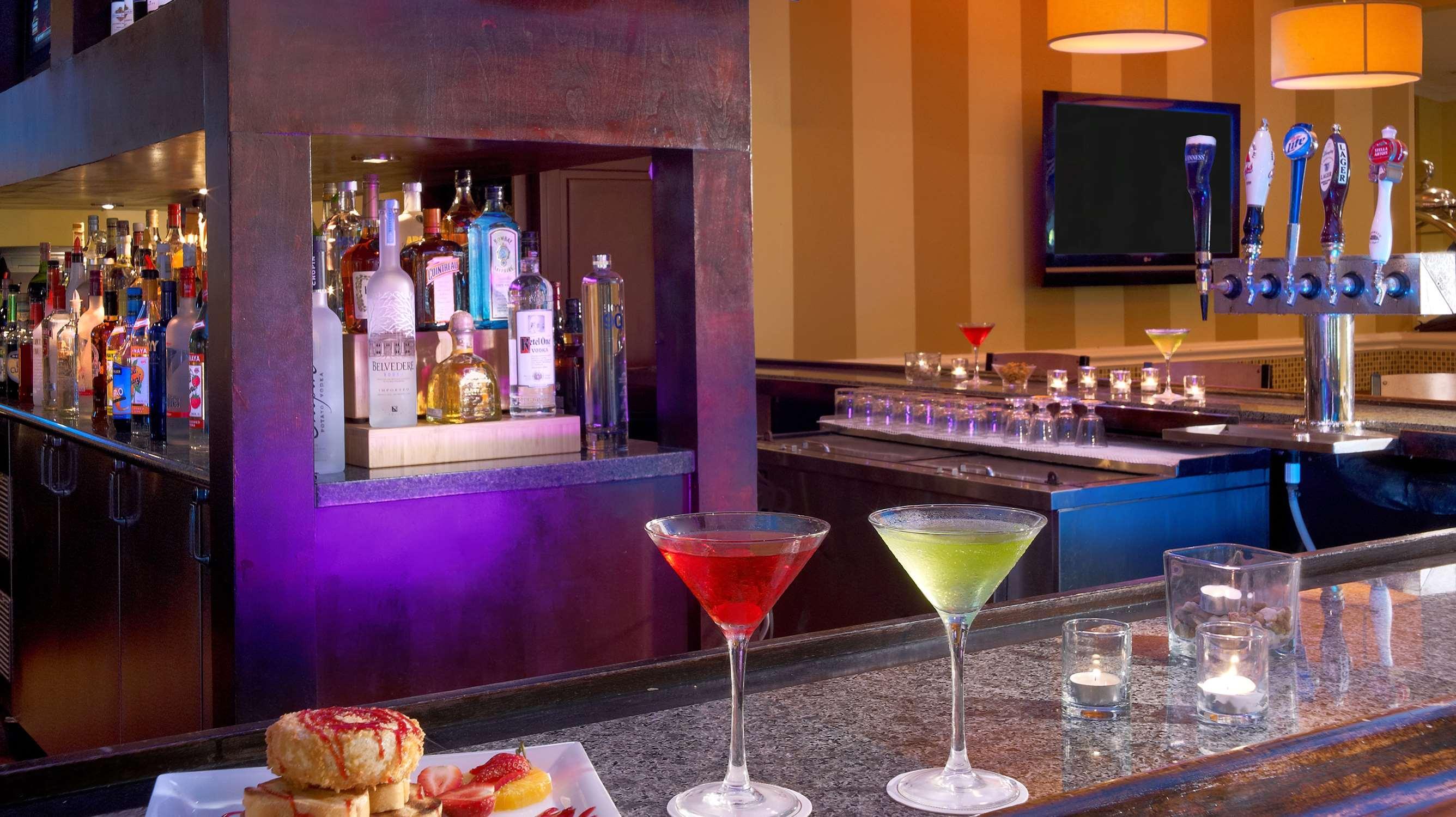 Doubletree By Hilton - Sawgrass Mills 4*