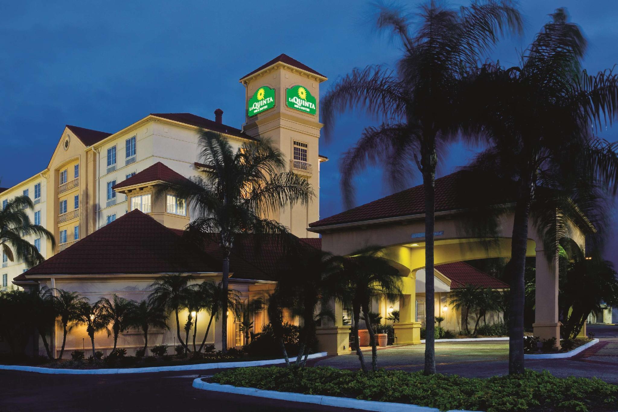La Quinta By Wyndham West