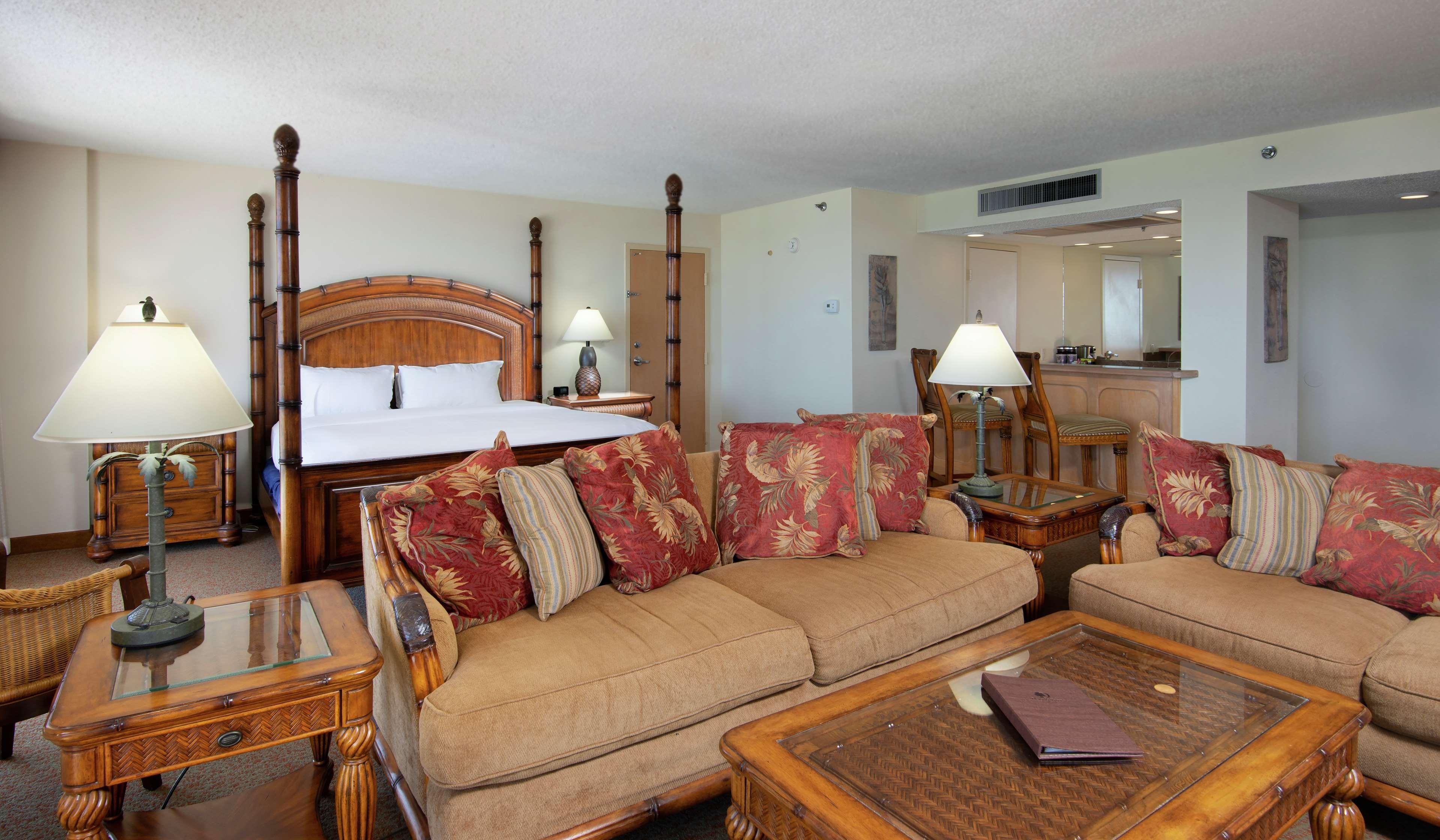 Doubletree By Hilton Tampa Bay - North Redington 3*
