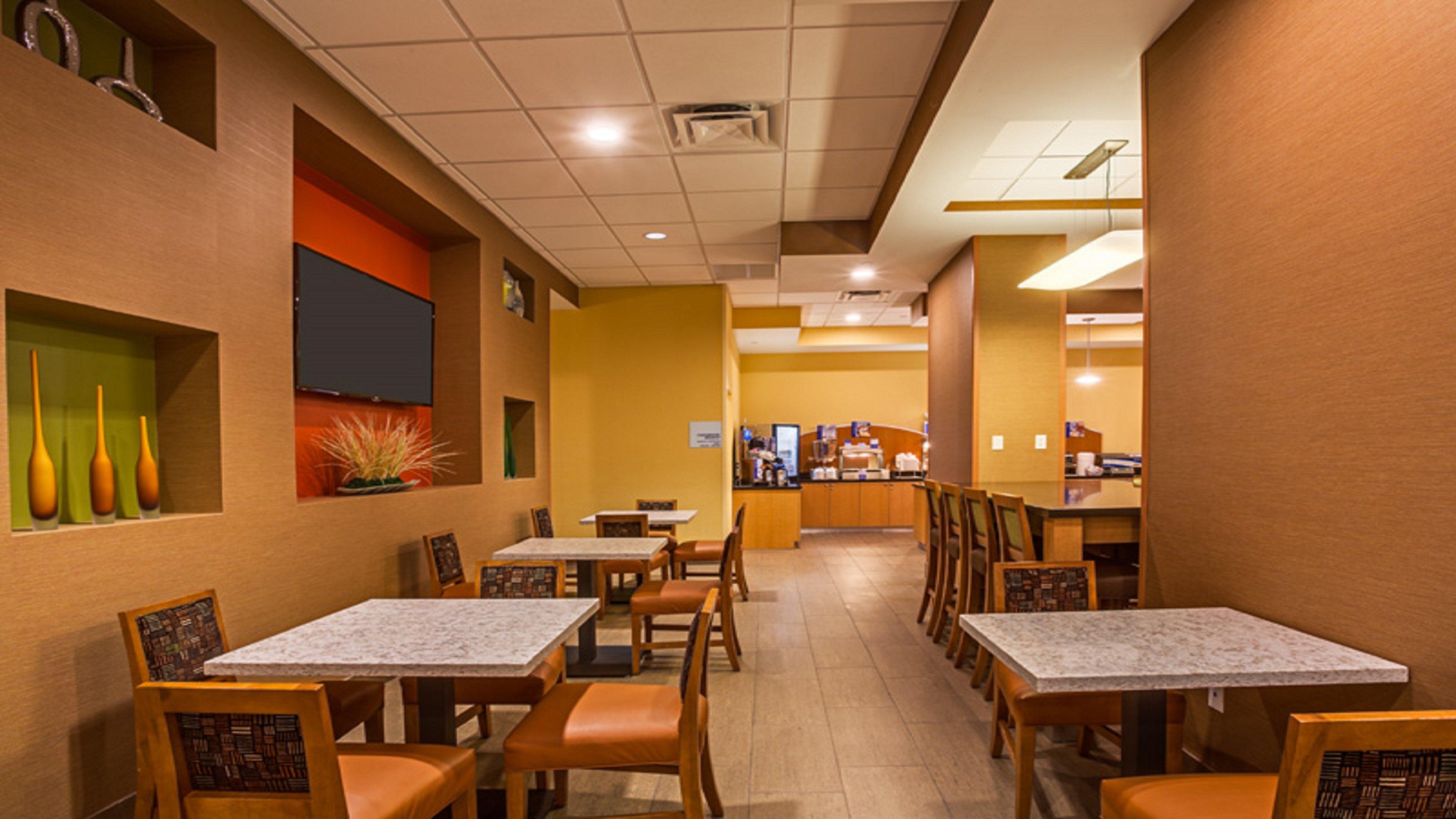 Express Lauderdale Airport South By Ihg Hotel Dania Beach