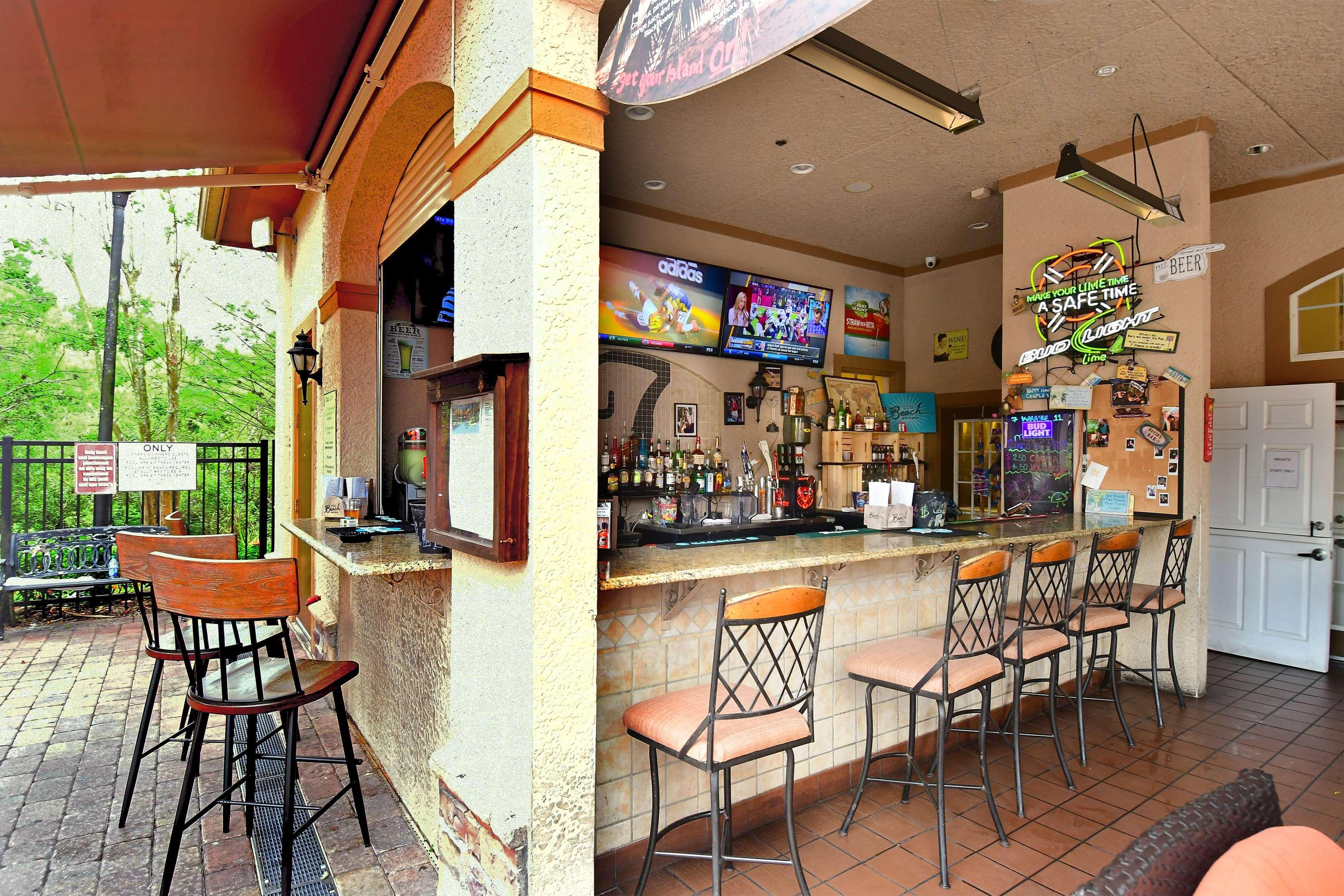 Tuscana Four Corners