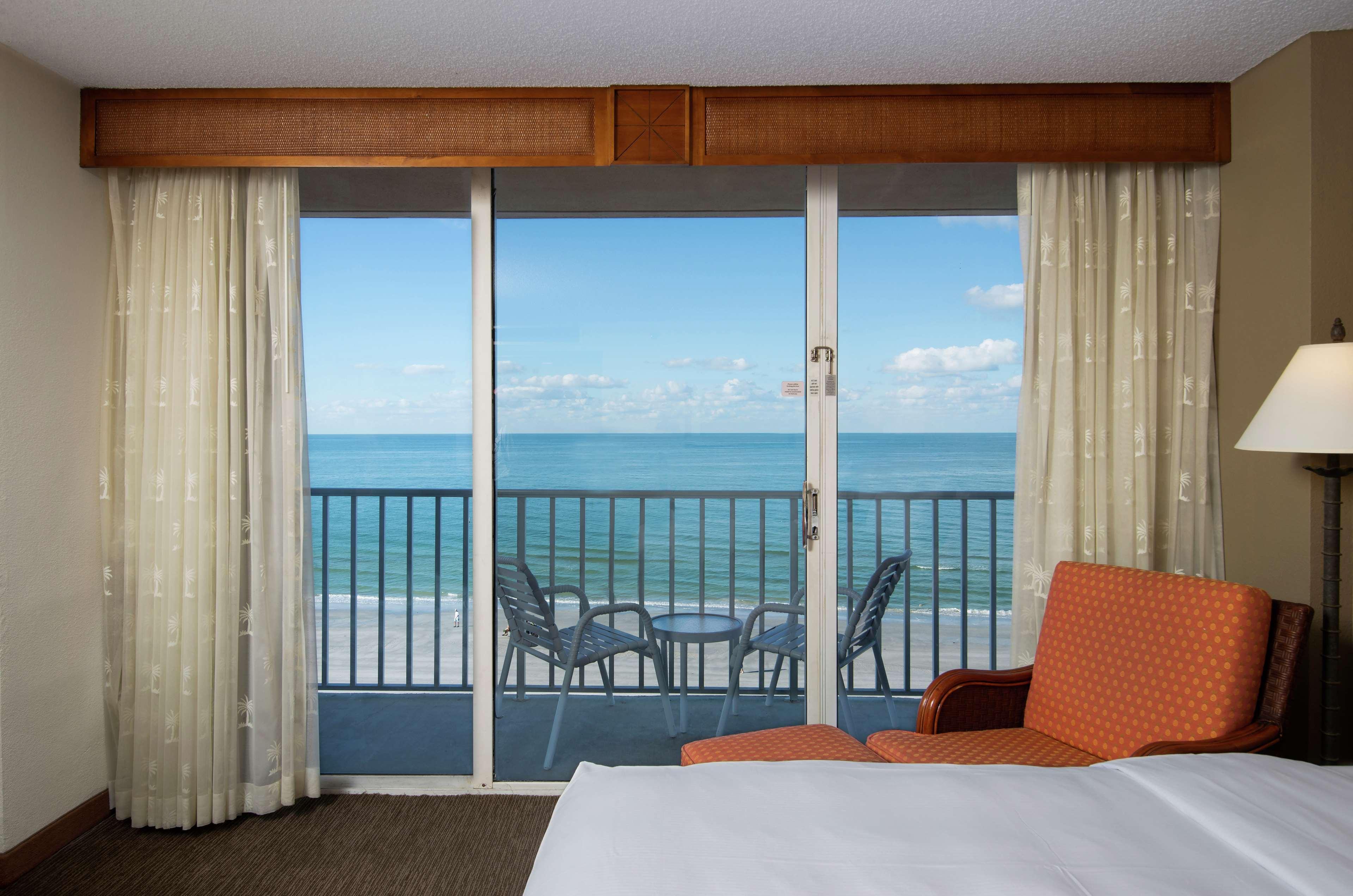 Doubletree By Hilton Tampa Bay - North Redington