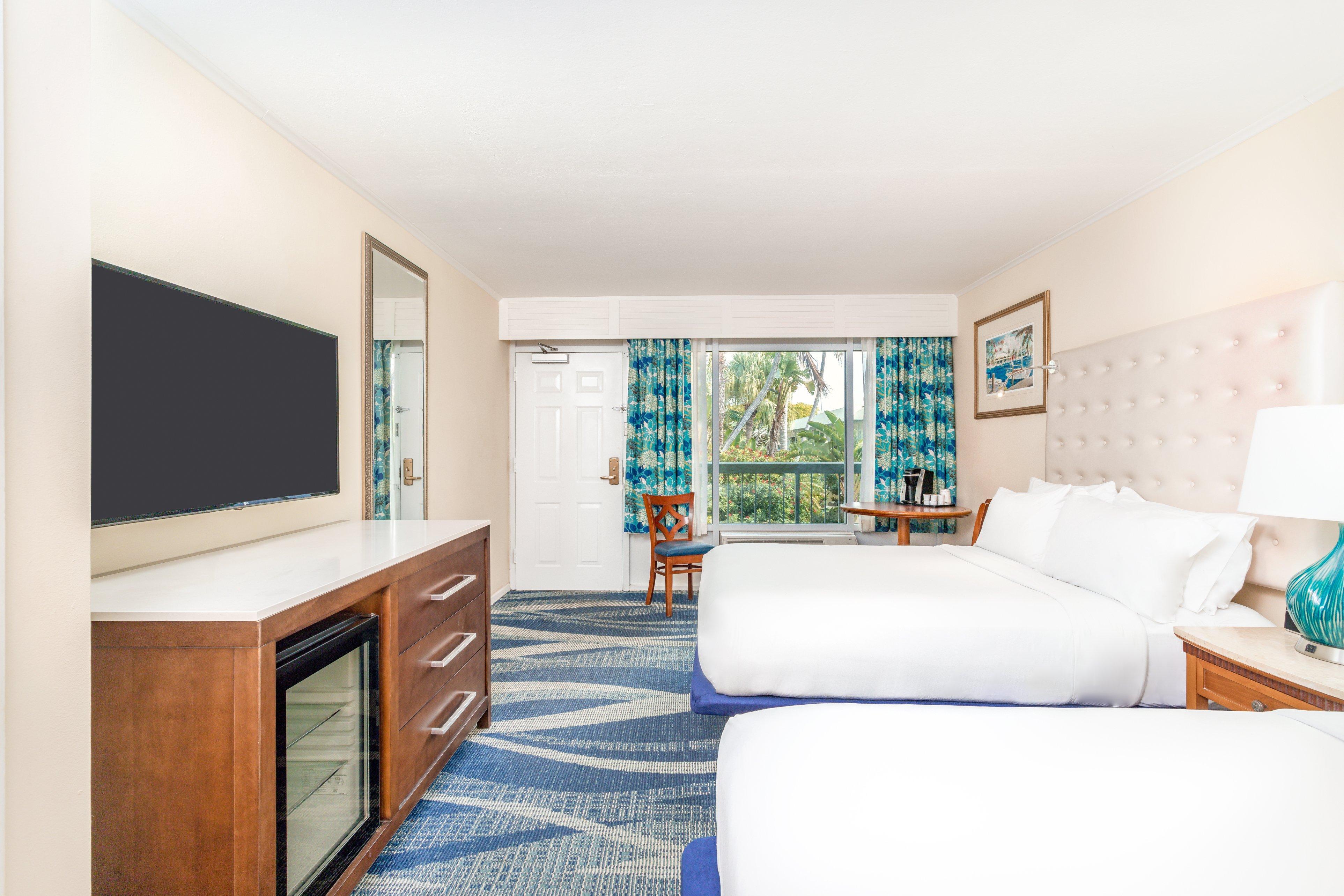 By Ihg