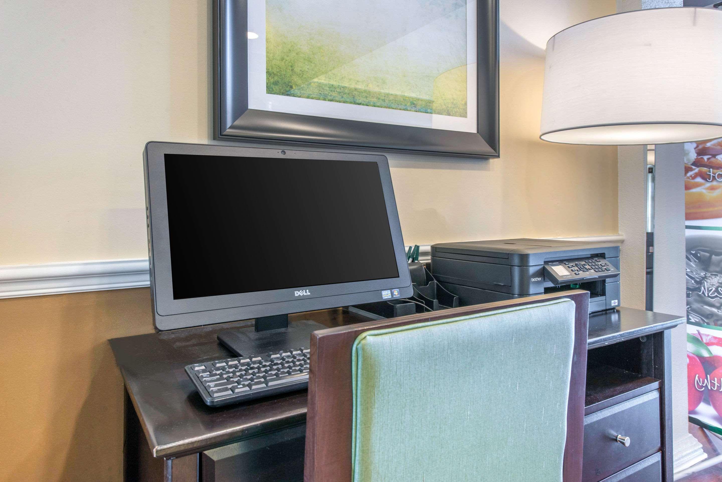 Quality - Melbourne I-95 Inn Palm Bay
