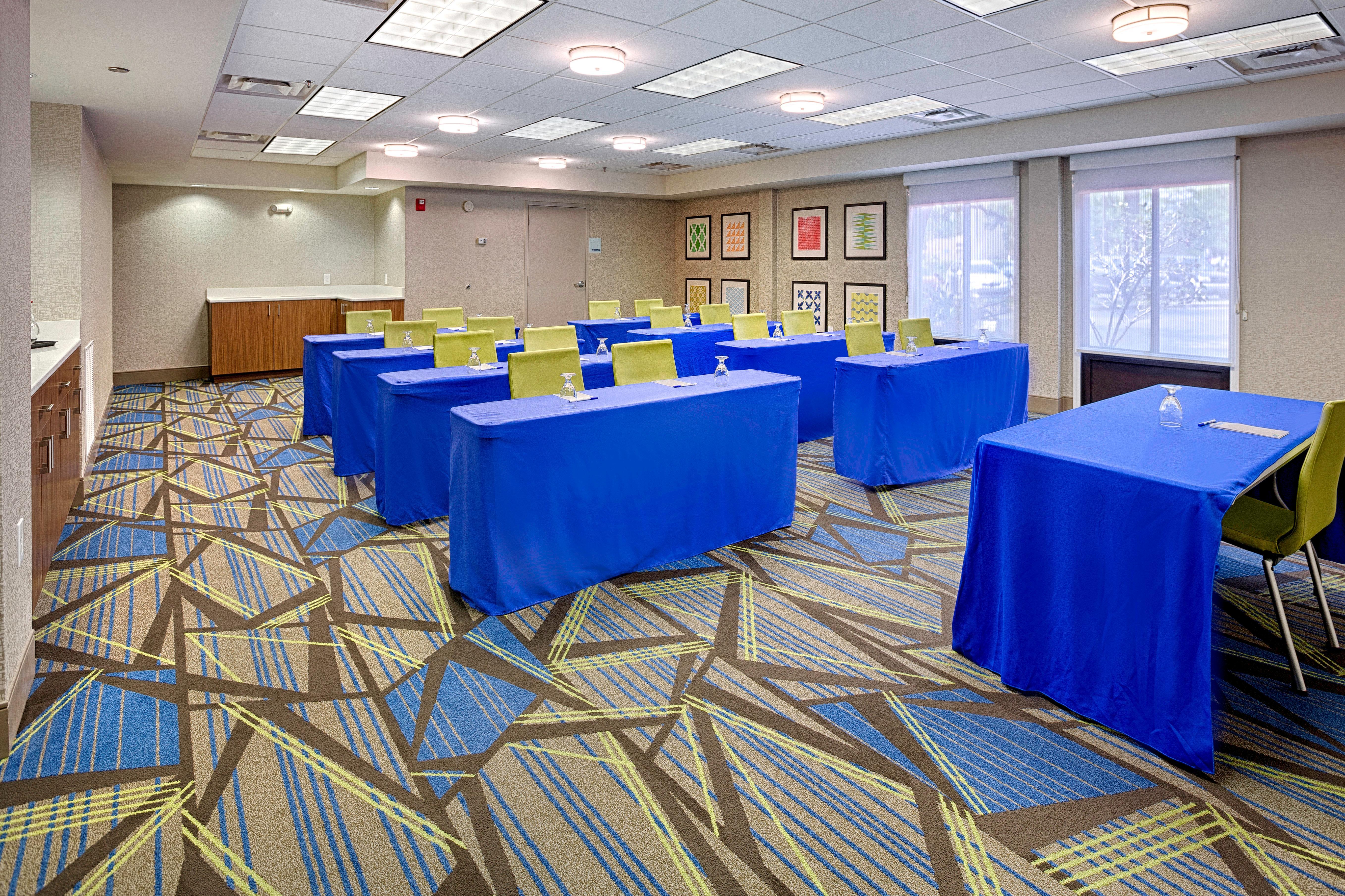 Express & Jacksonville-south By Ihg Hotel 3*