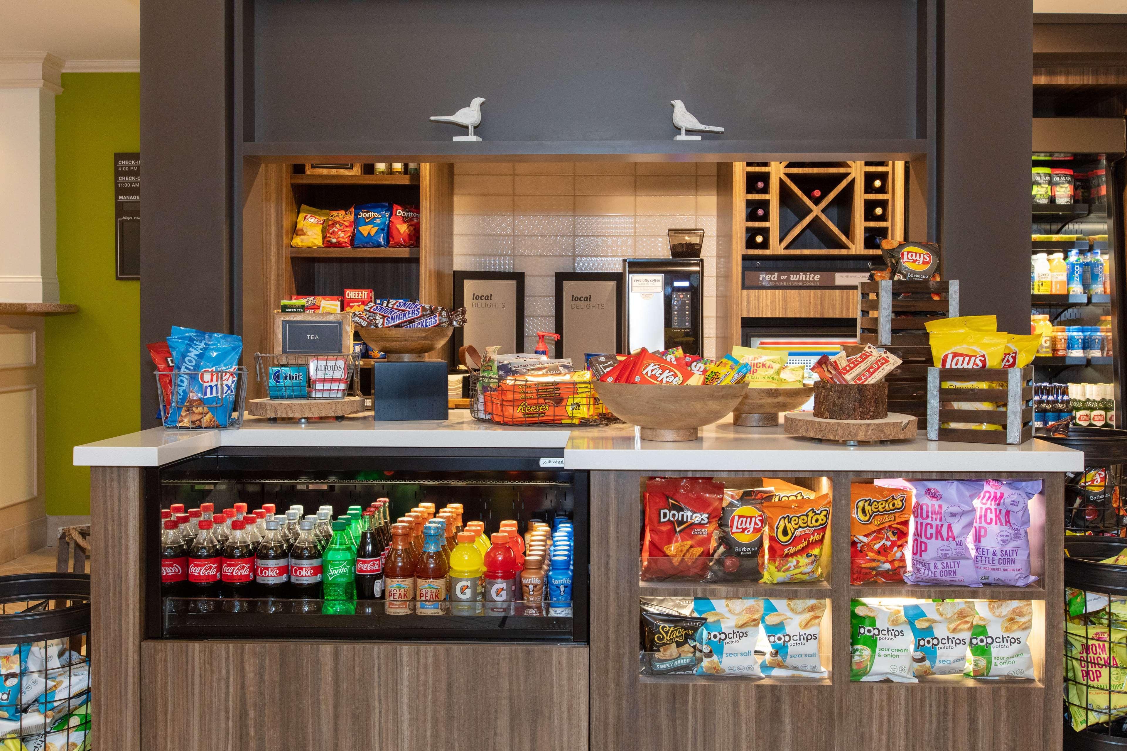 Hotel Hilton Garden Airport 3*