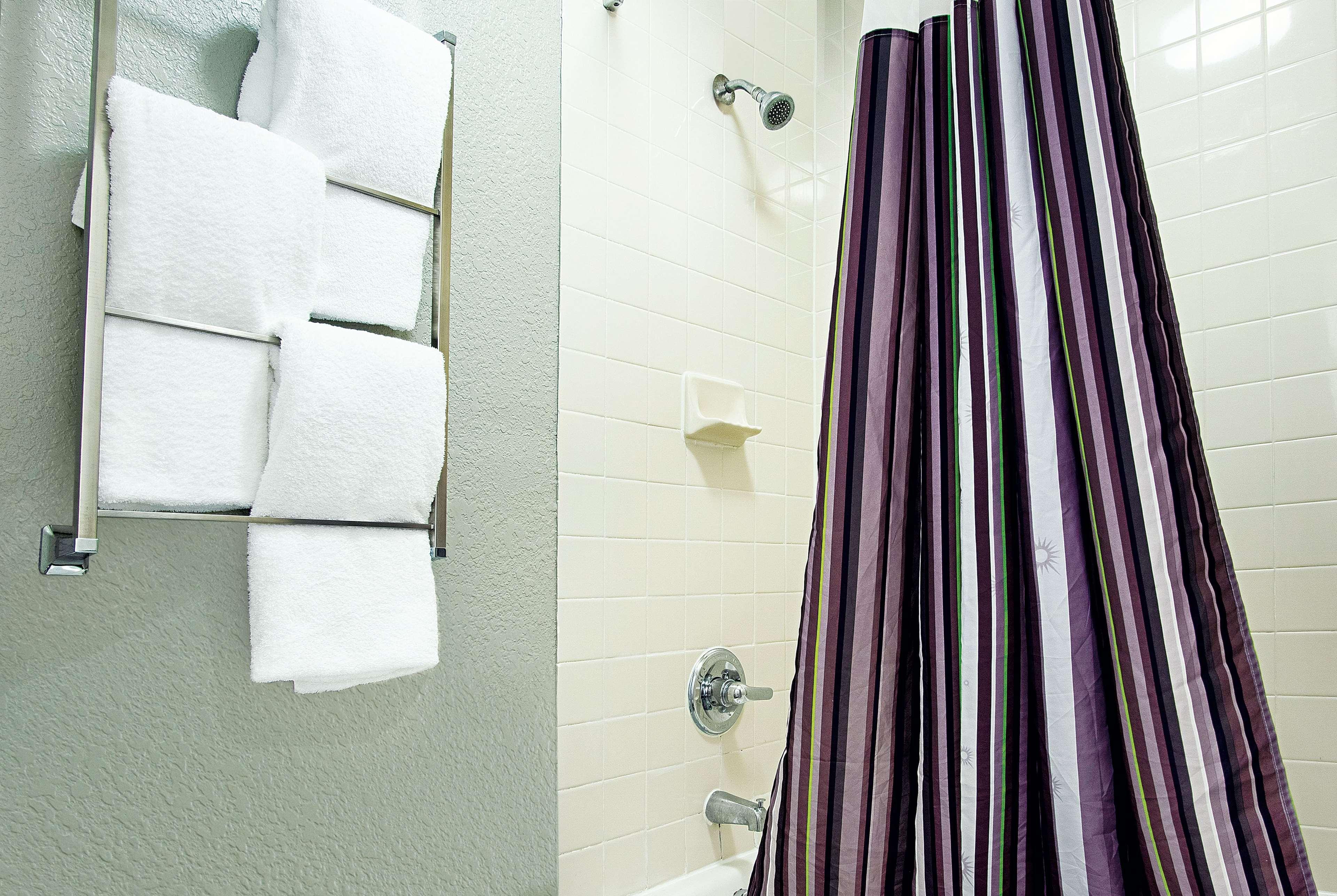 La Quinta By Wyndham West Palm - Florida Turnpike 3*