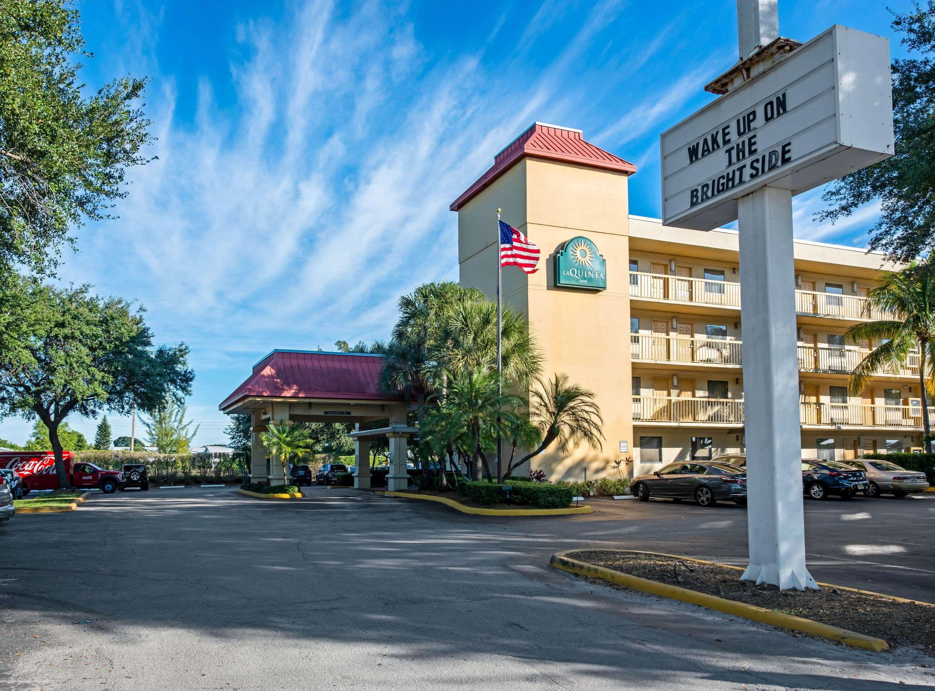 La Quinta By Wyndham West Palm - Florida Turnpike