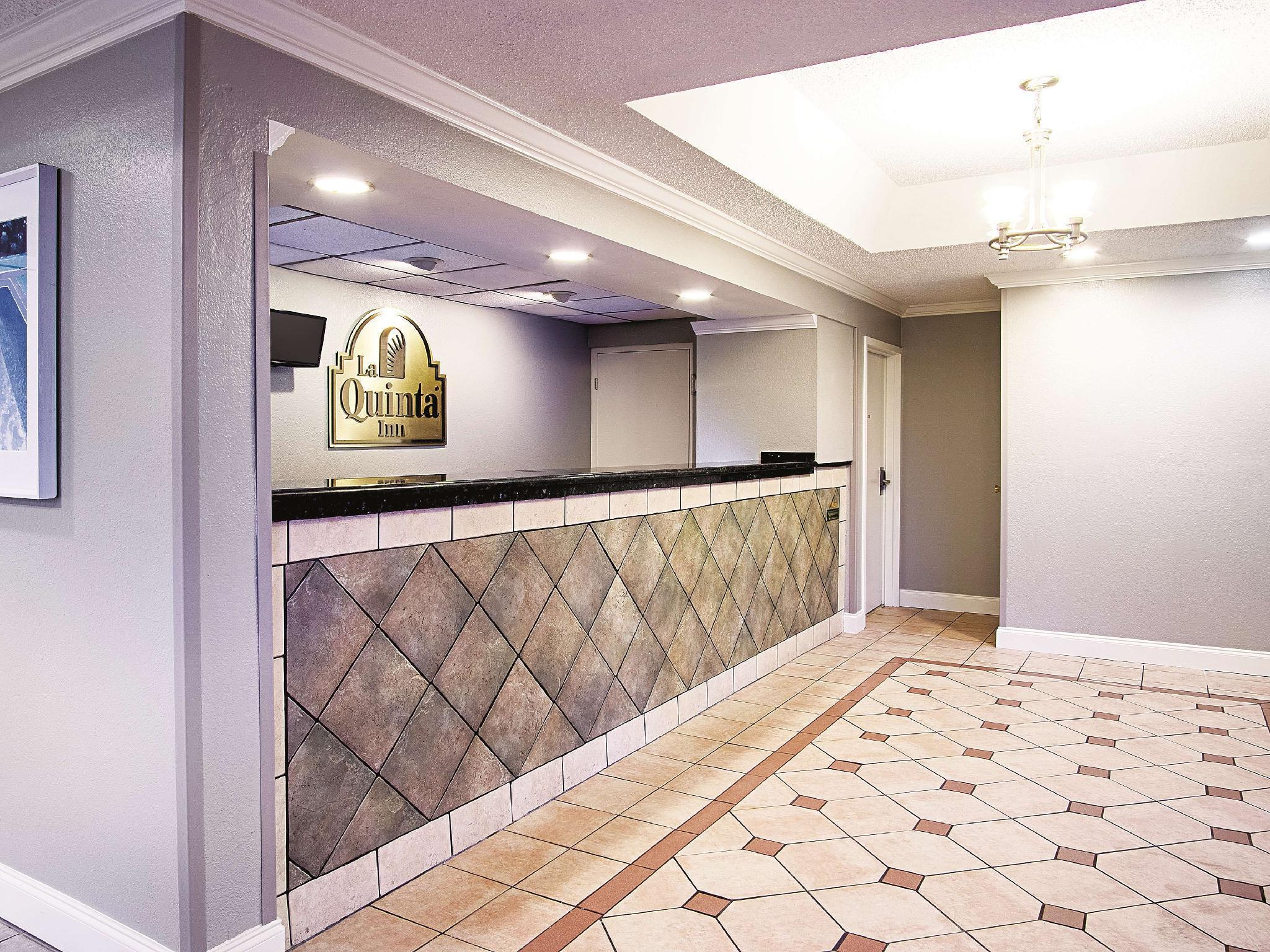 Hotel La Quinta By Wyndham West Palm - Florida Turnpike 3*