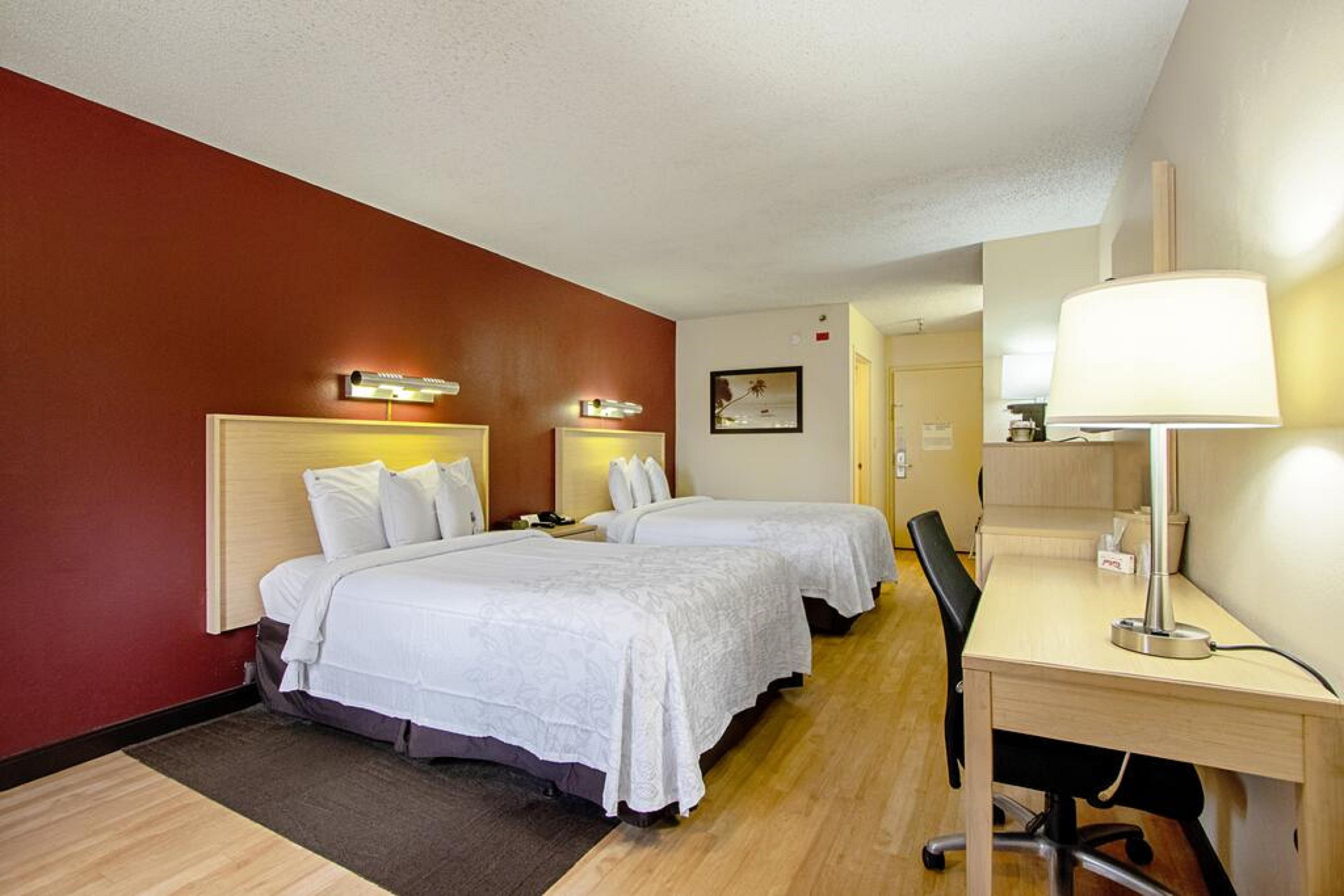 Hotel Red Roof Plus+ West Palm West Palm Beach