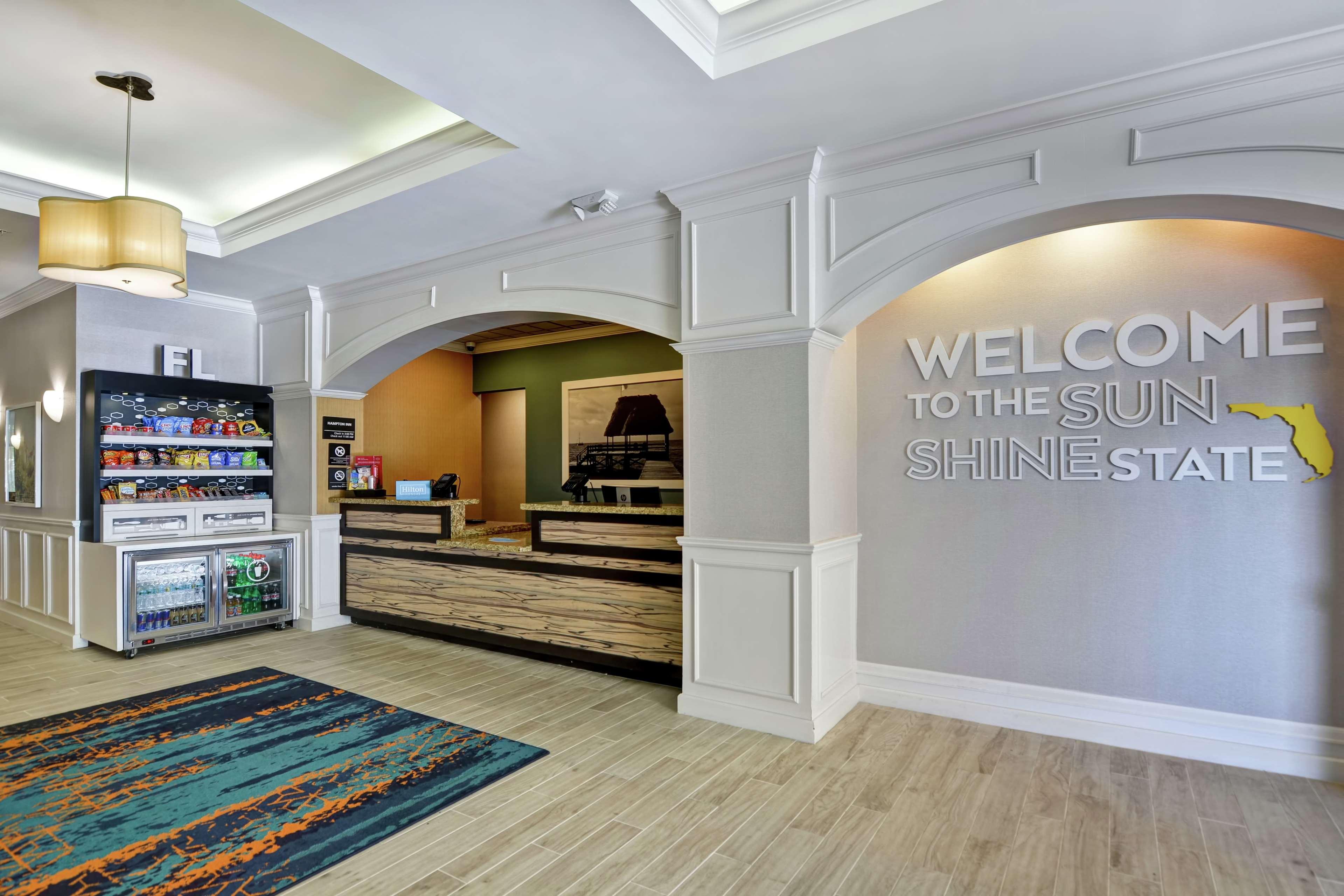 Hotel Hampton Palm Gardens