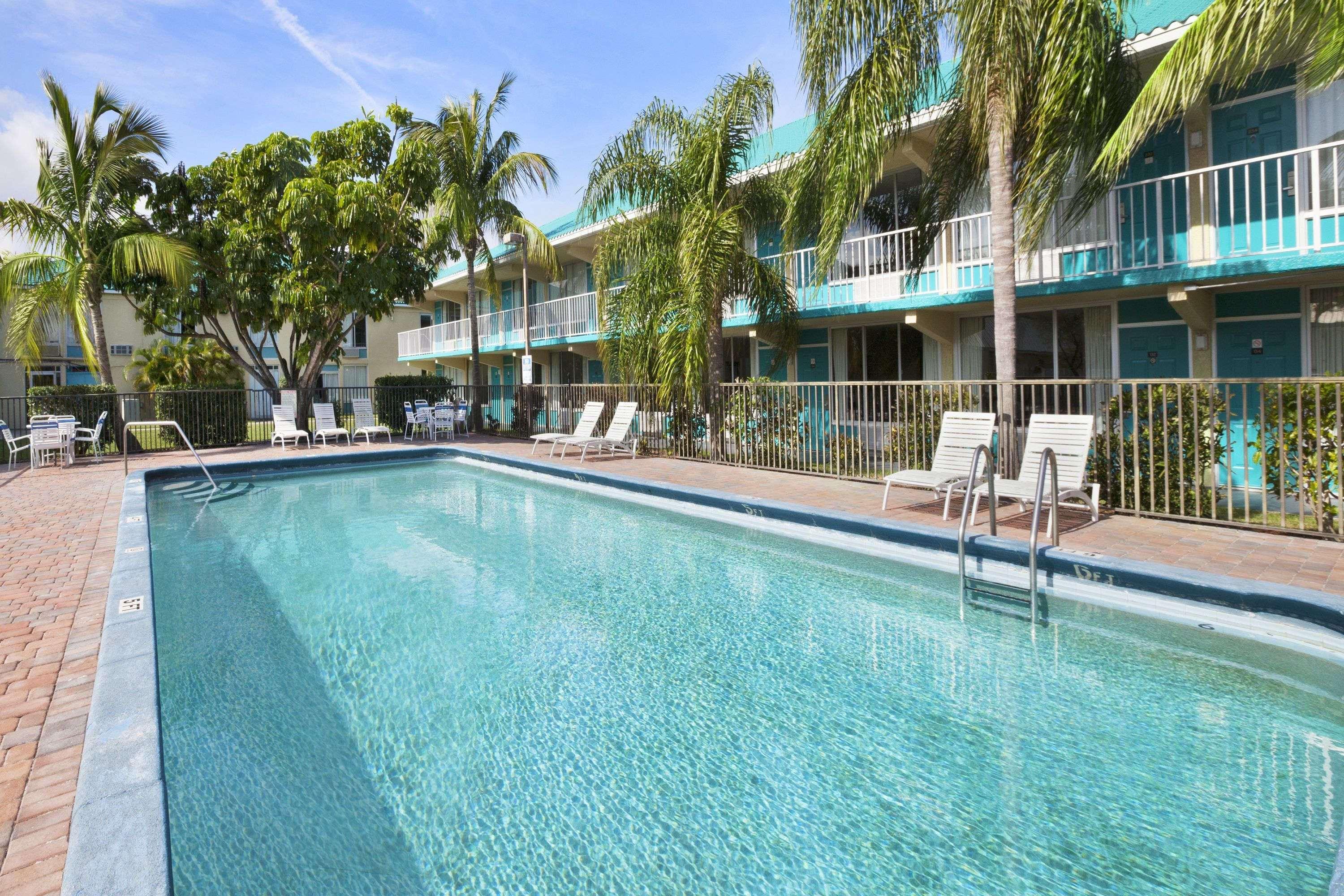 Days By Wyndham Pierce Midtown Fort Pierce