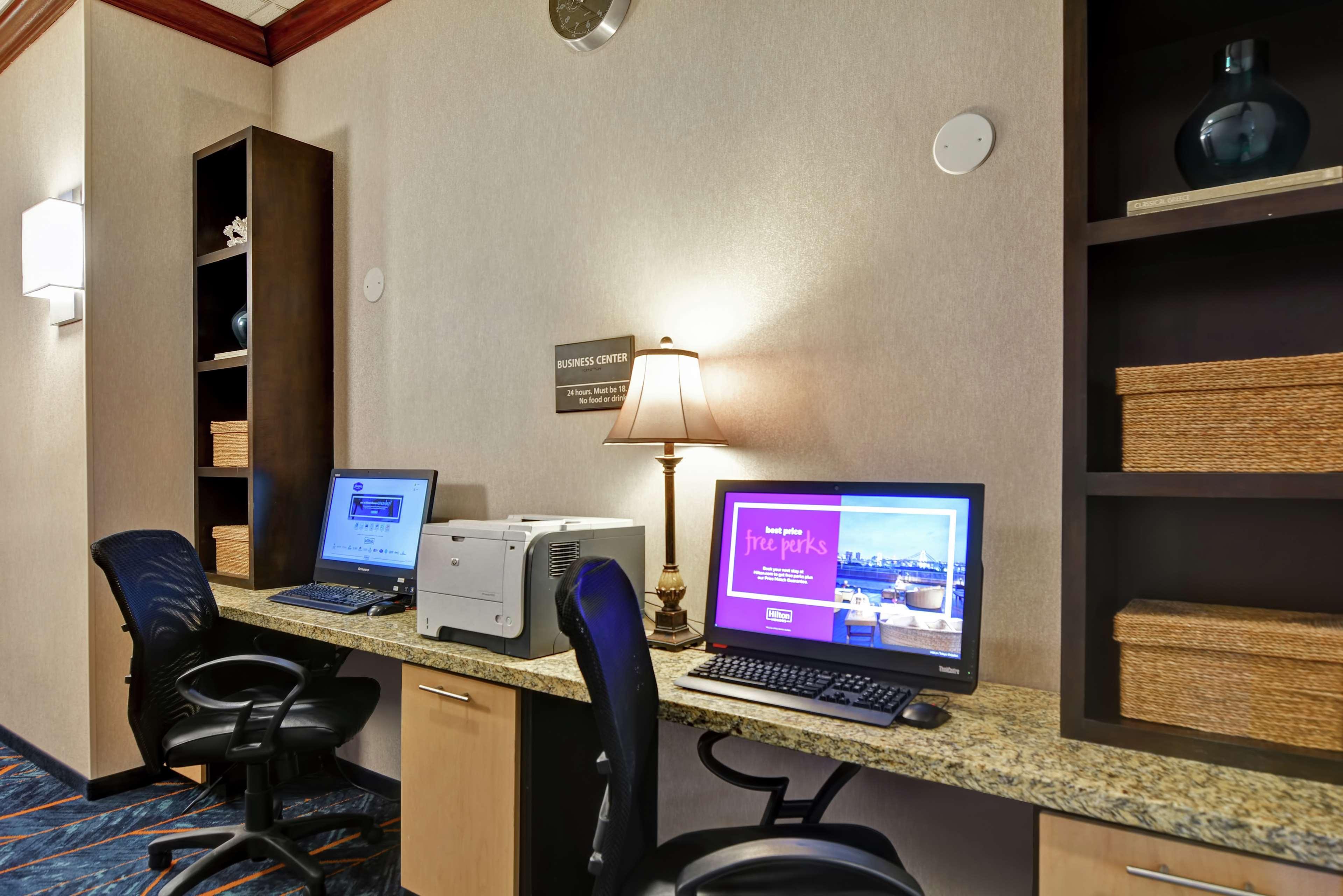 Hotel Hampton Palm Gardens 3*