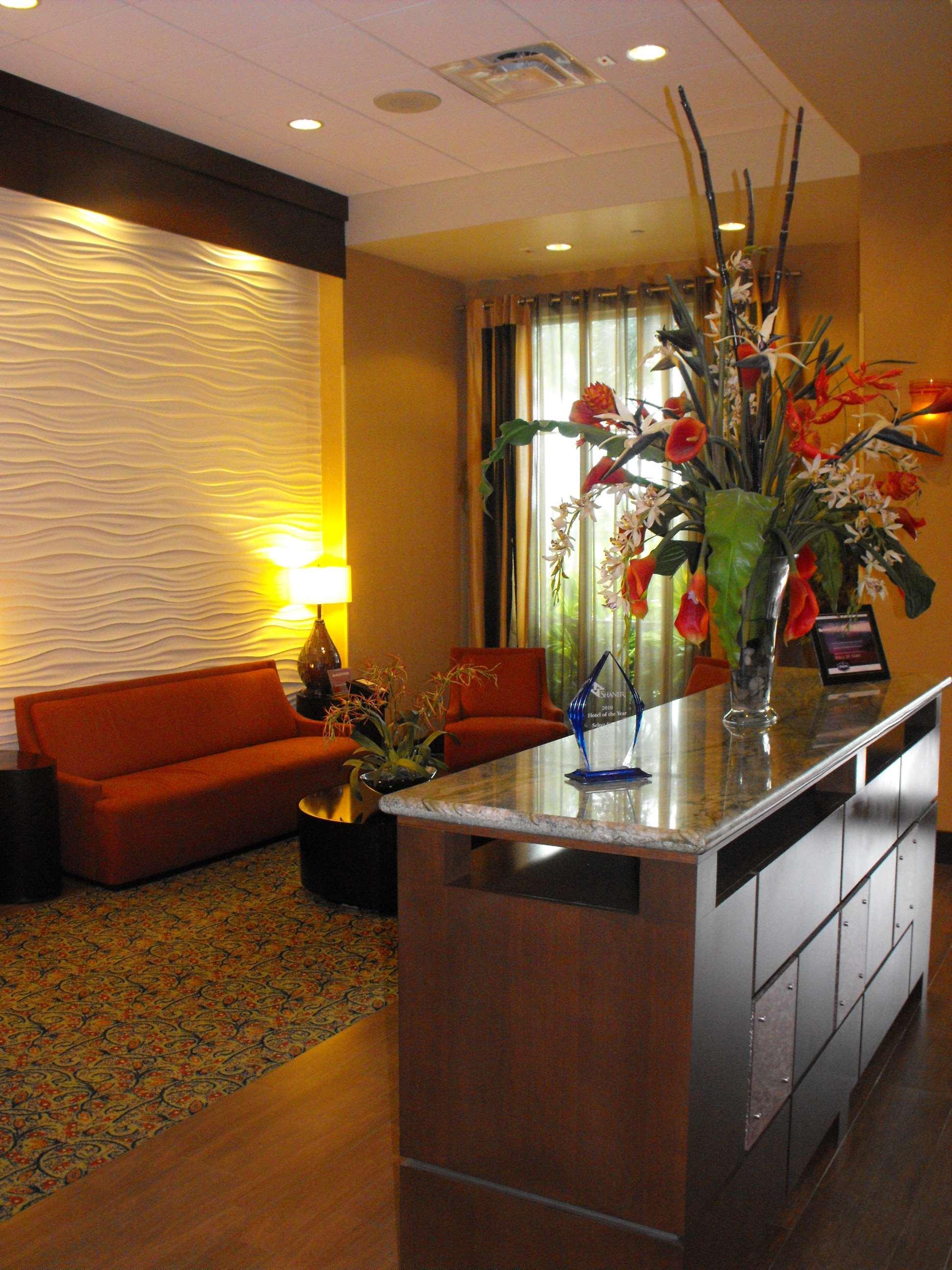 Hotel Hampton & Miami South 3*