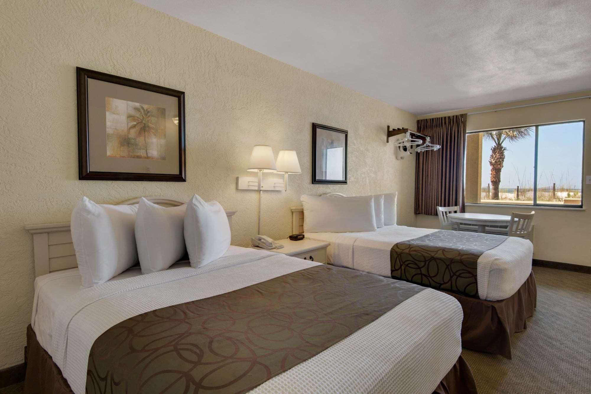 Ramada By Wyndham Panama / Beachfront Hotel
