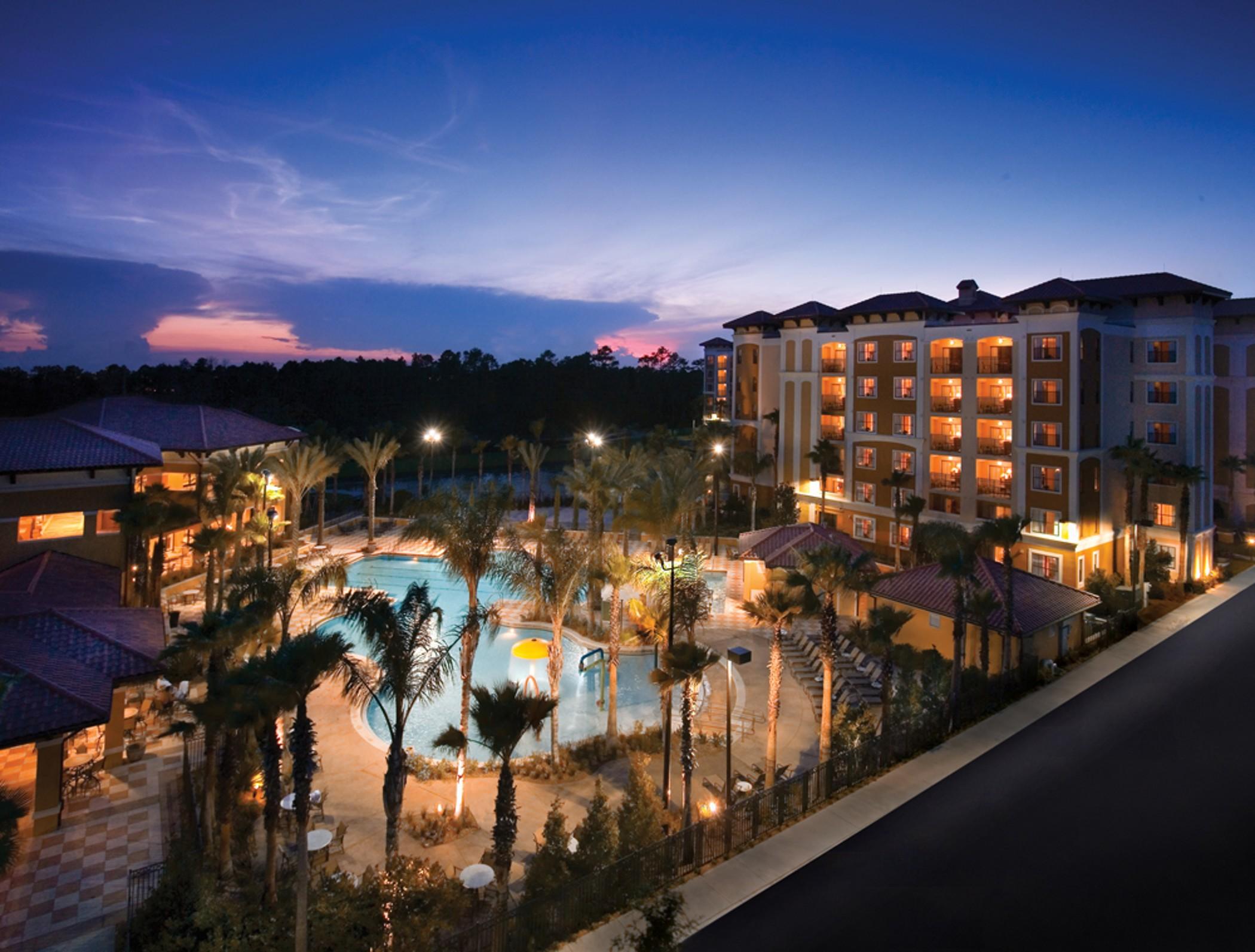 Resort Floridays Orlando Two & Three Bed 4*