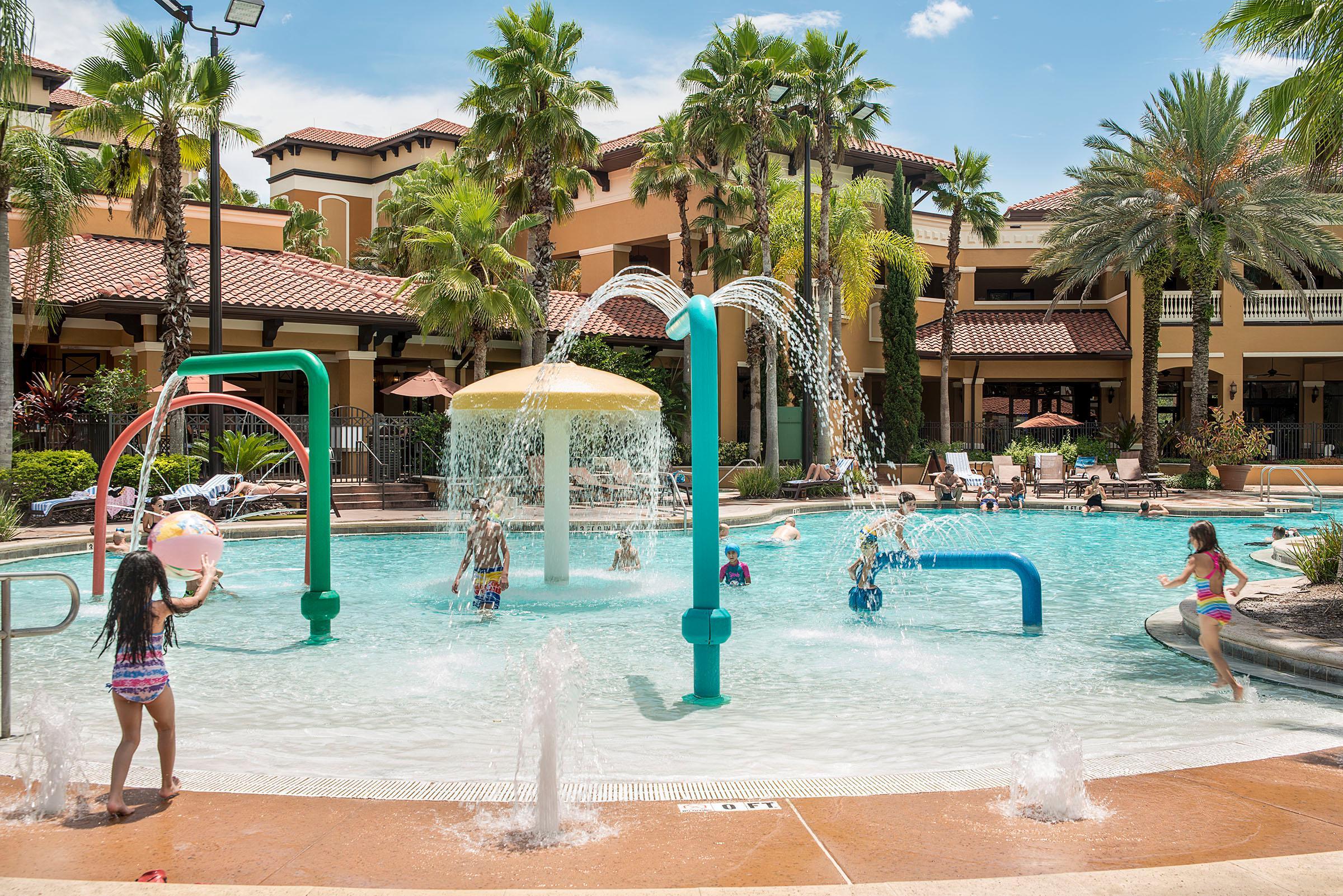 Floridays Orlando Two & Three Bed 4* Williamsburg