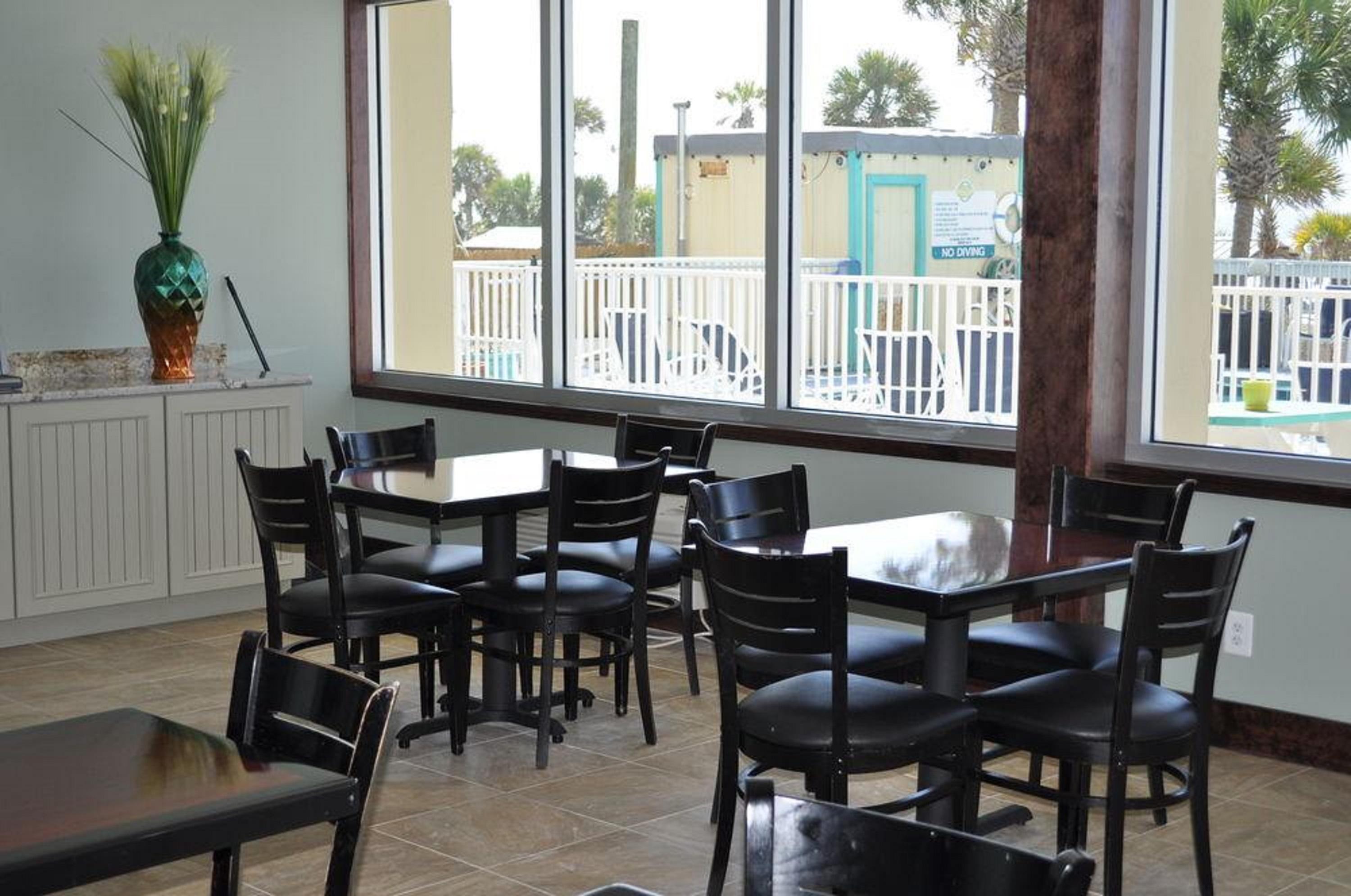 Ramada By Wyndham Panama / Beachfront Panama City Beach
