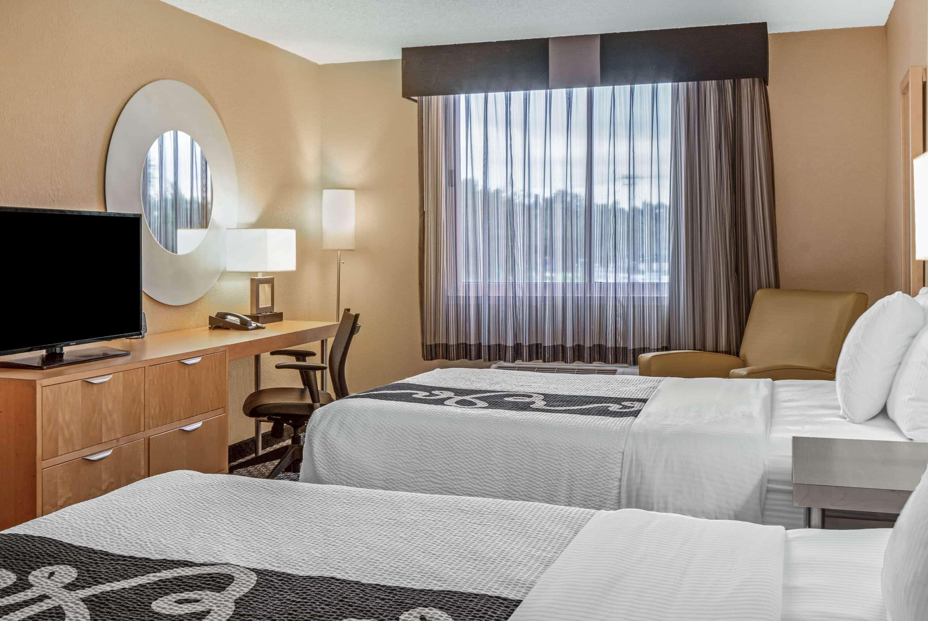 Hotel La Quinta By Wyndham Downtown Naples