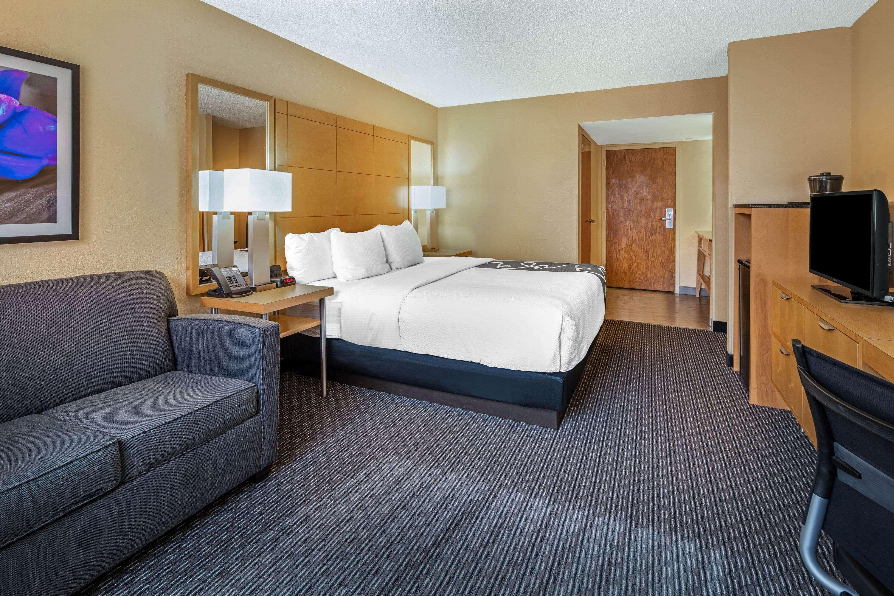 La Quinta By Wyndham Downtown
