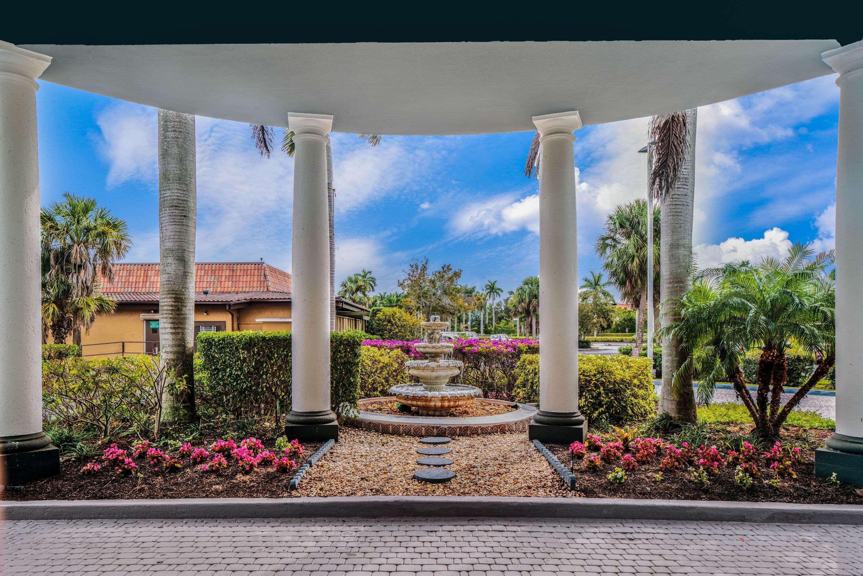 Hotel La Quinta By Wyndham Downtown