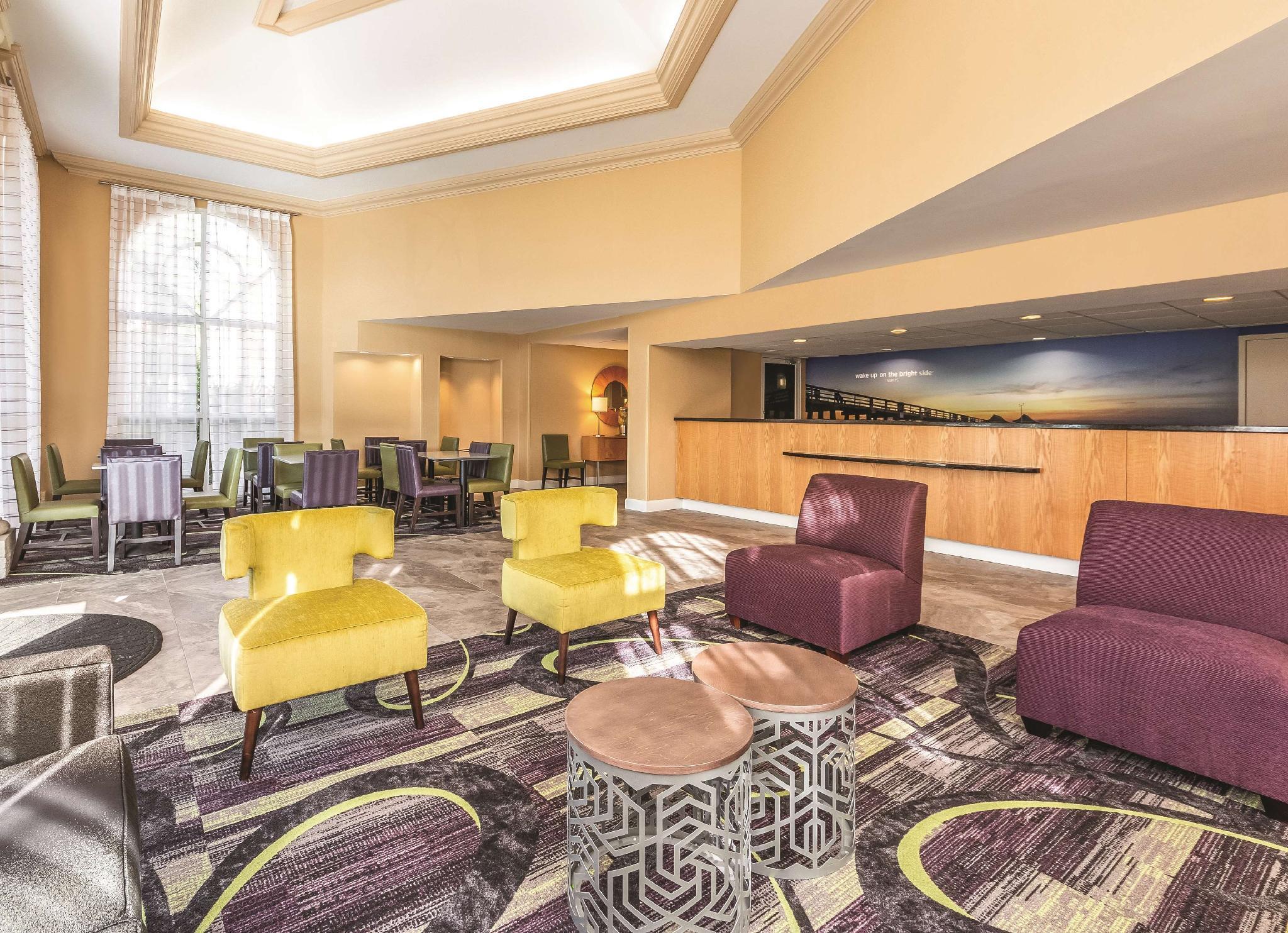 La Quinta By Wyndham Downtown