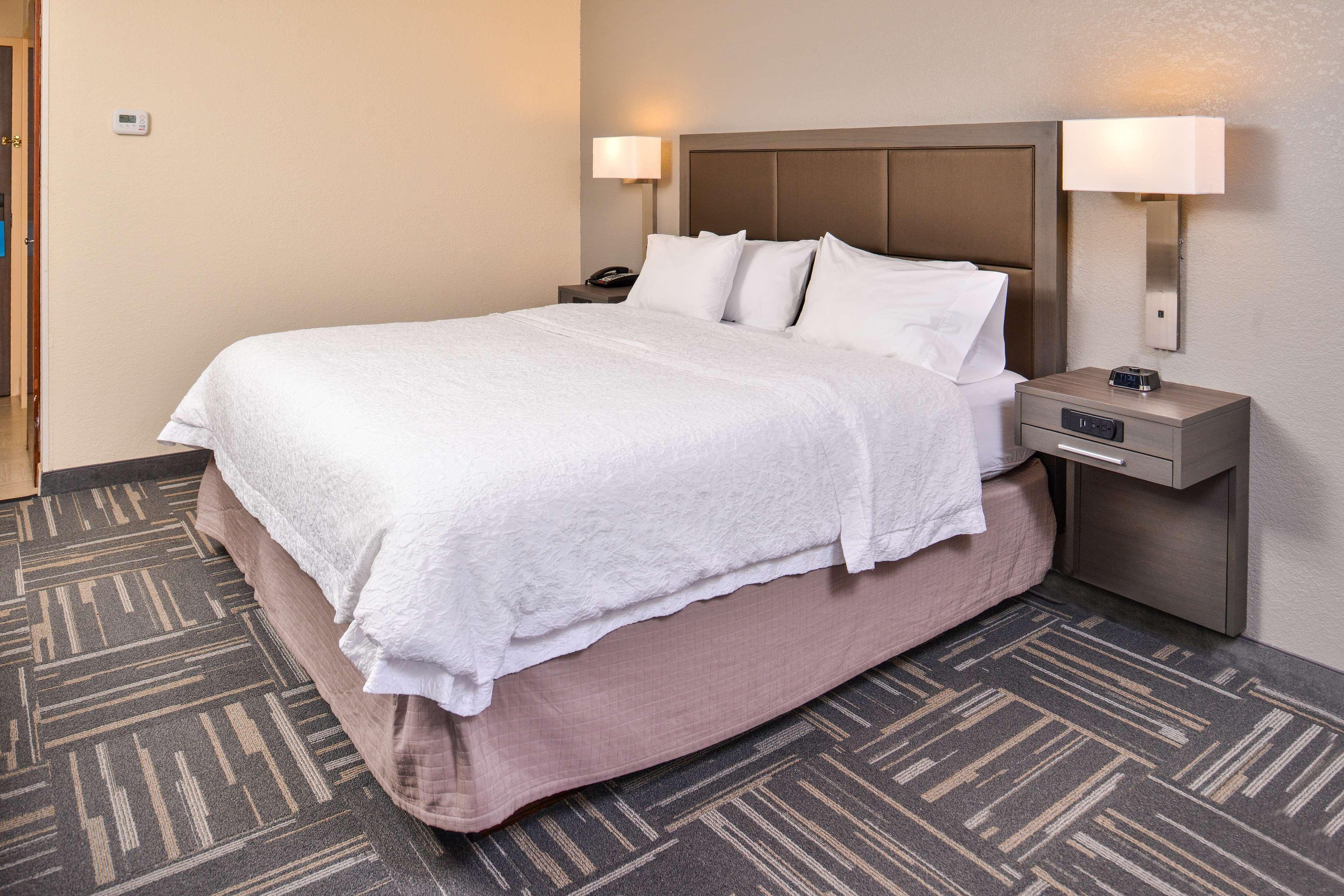 Hampton Closest To Universal Hotel