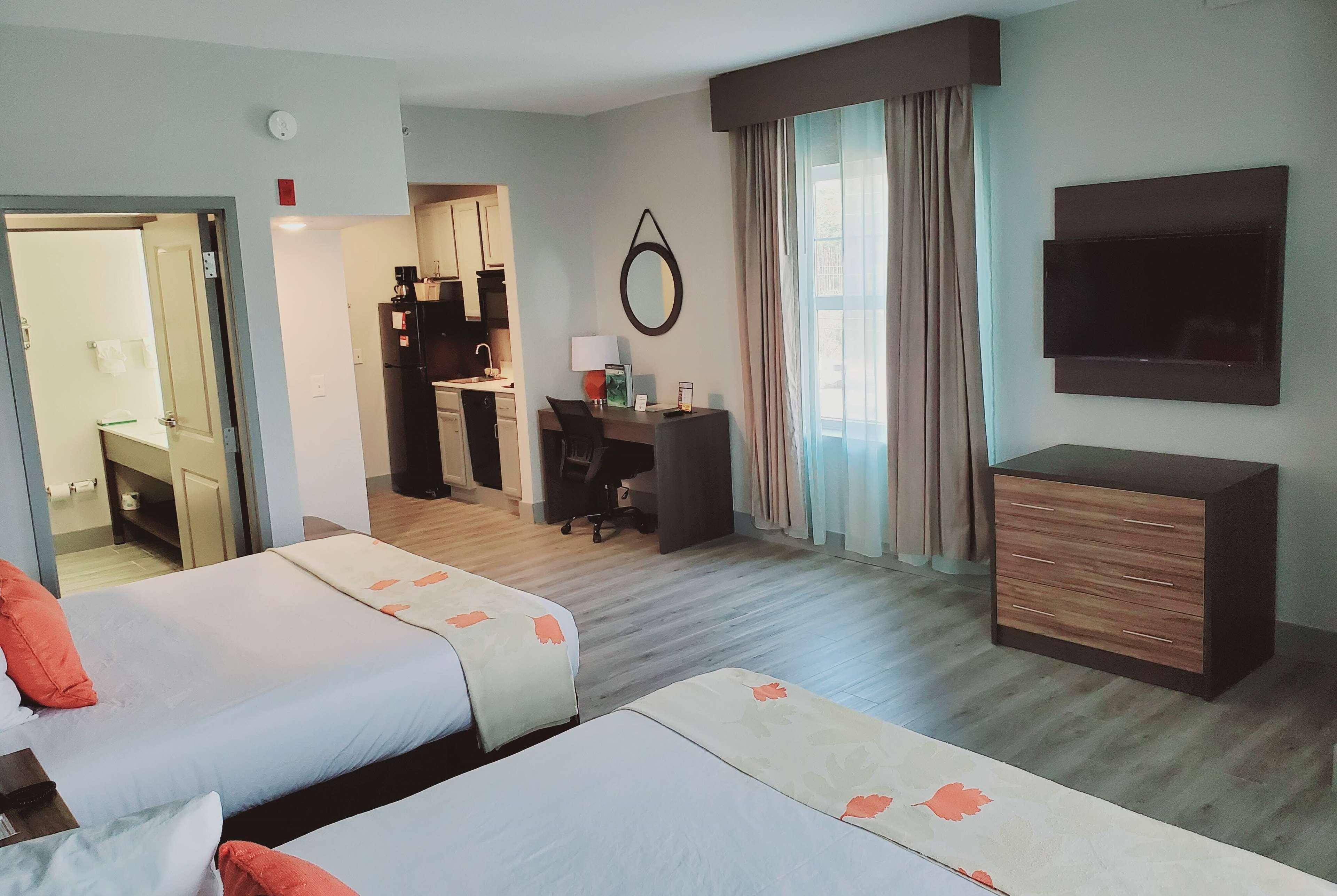 Hawthorn Extended By Wyndham Panama Upper Grand Lagoon