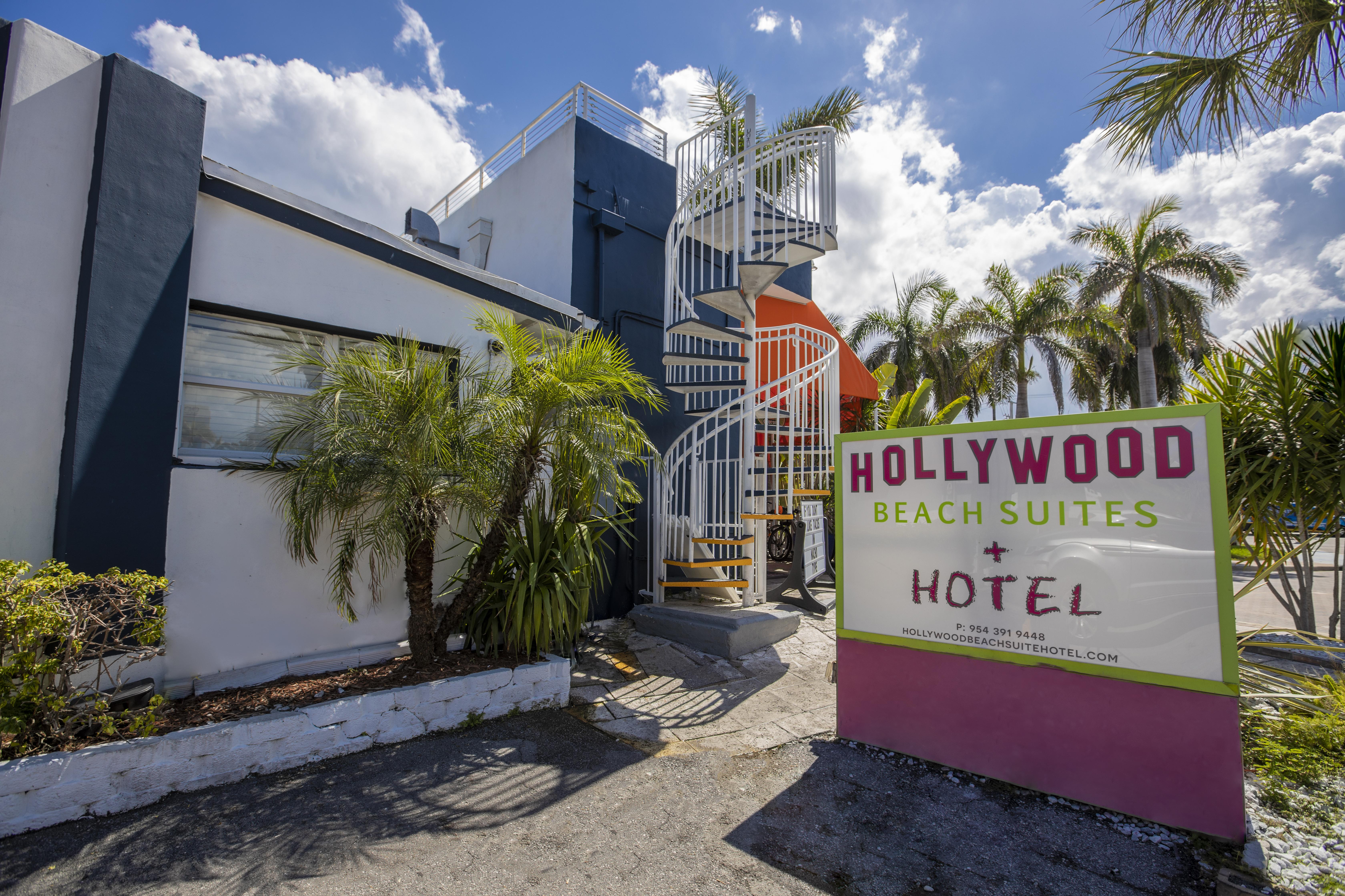 Hotel And Hollywood