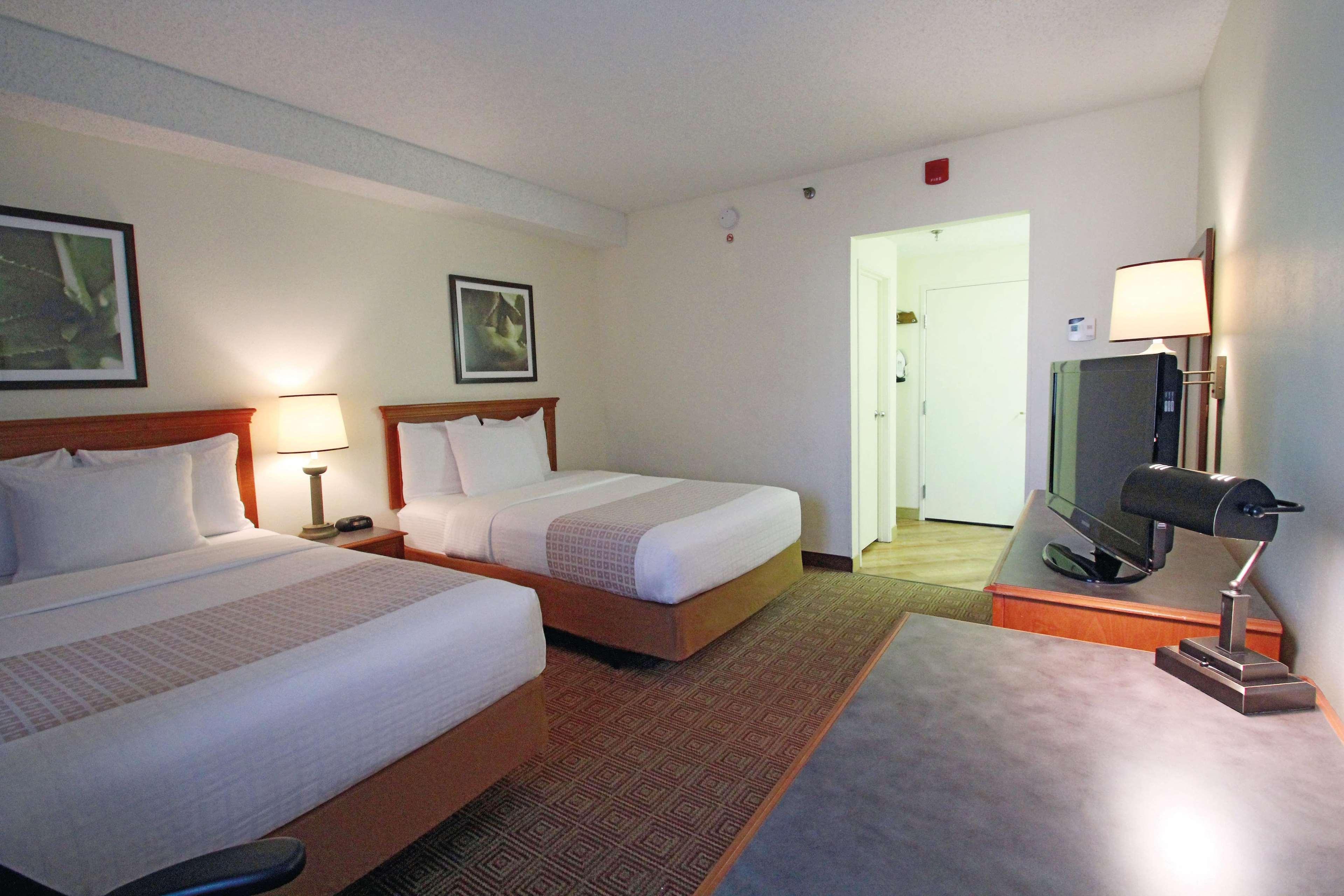 Hotel La Quinta By Wyndham Orlando South