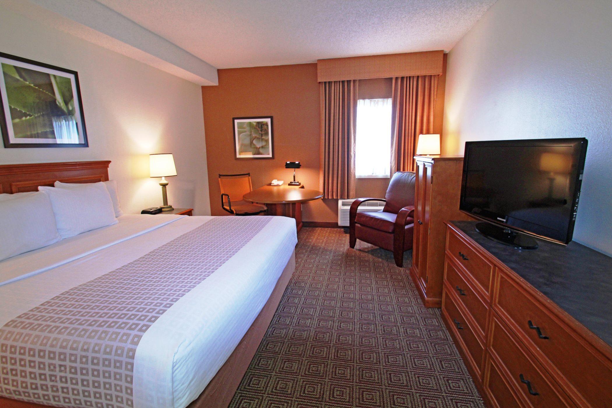 La Quinta By Wyndham Orlando South Williamsburg