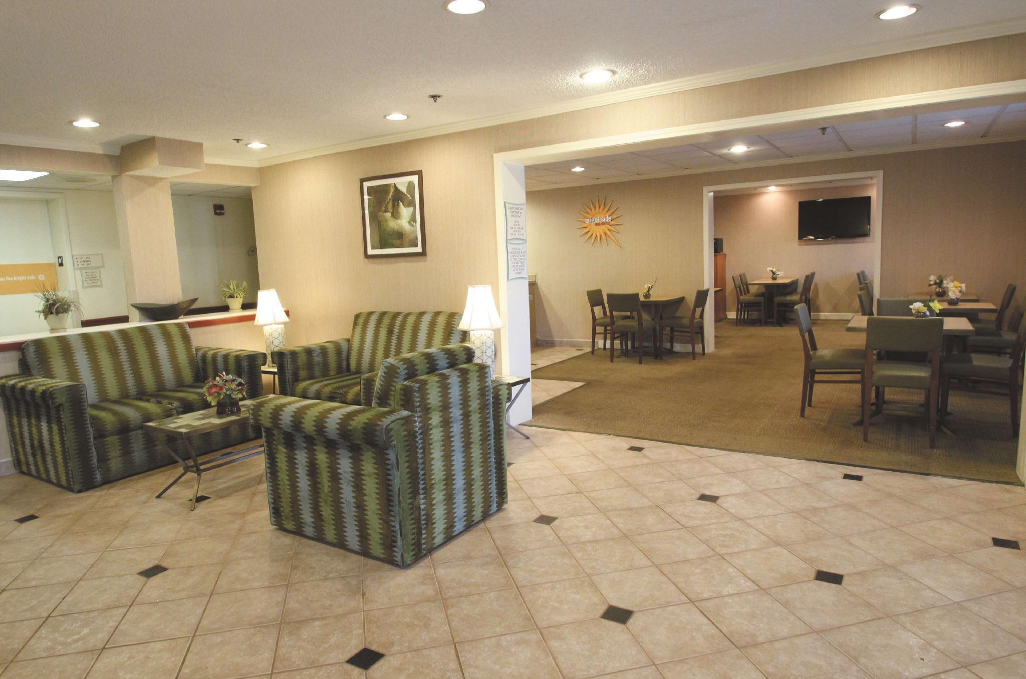 Hotel La Quinta By Wyndham Orlando South