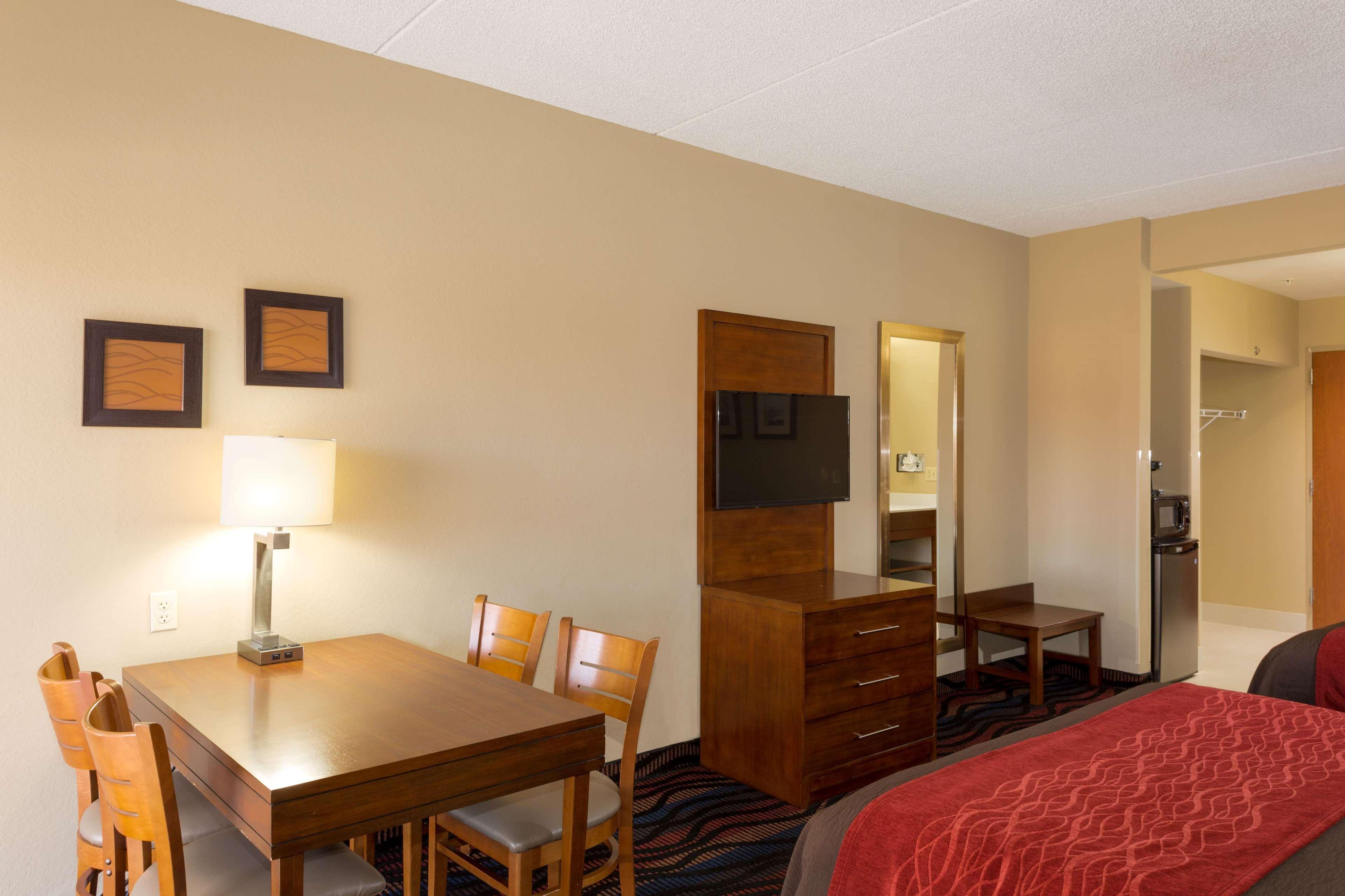 Hotel Baymont By Wyndham