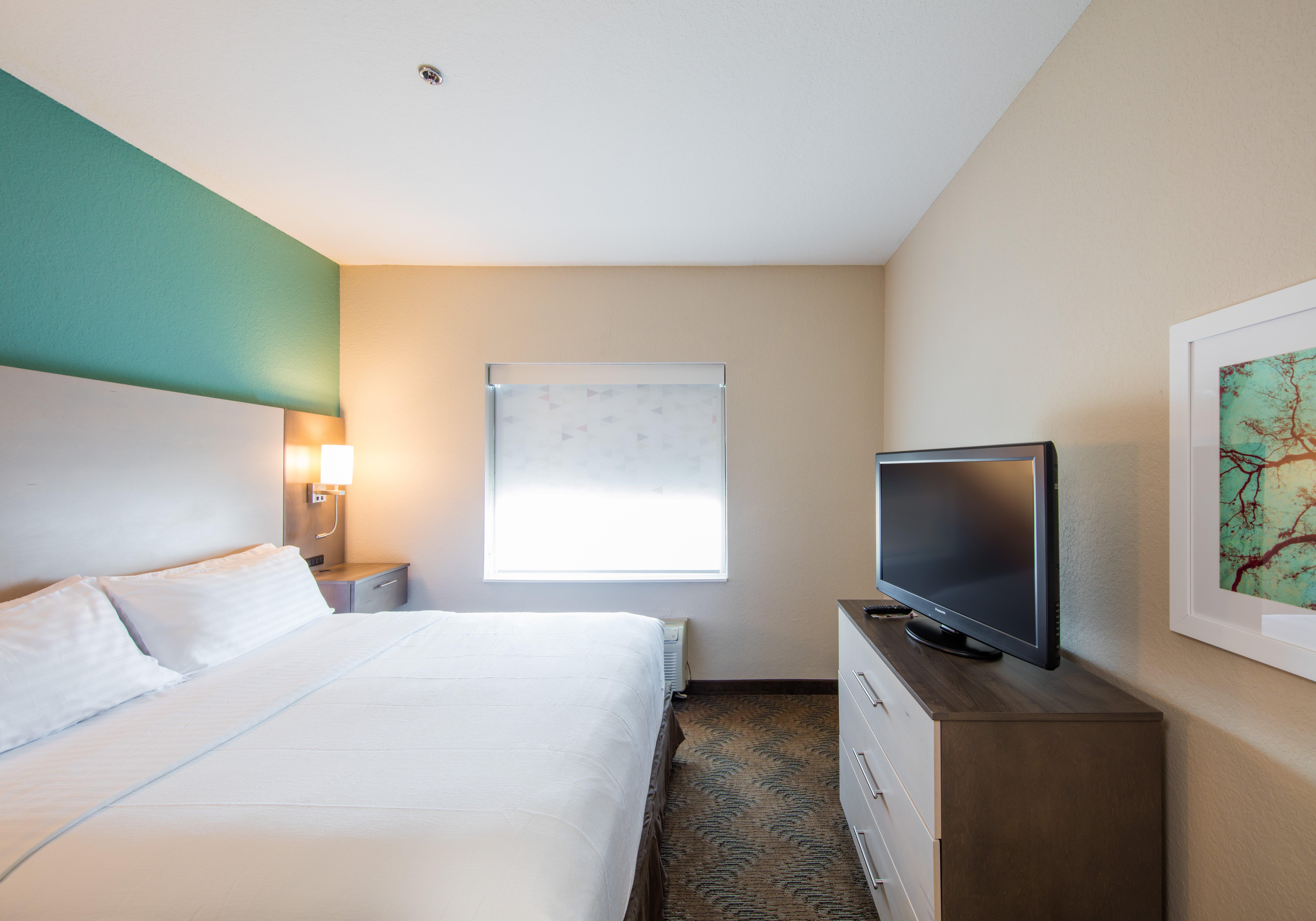Hotel & By Ihg Lake City