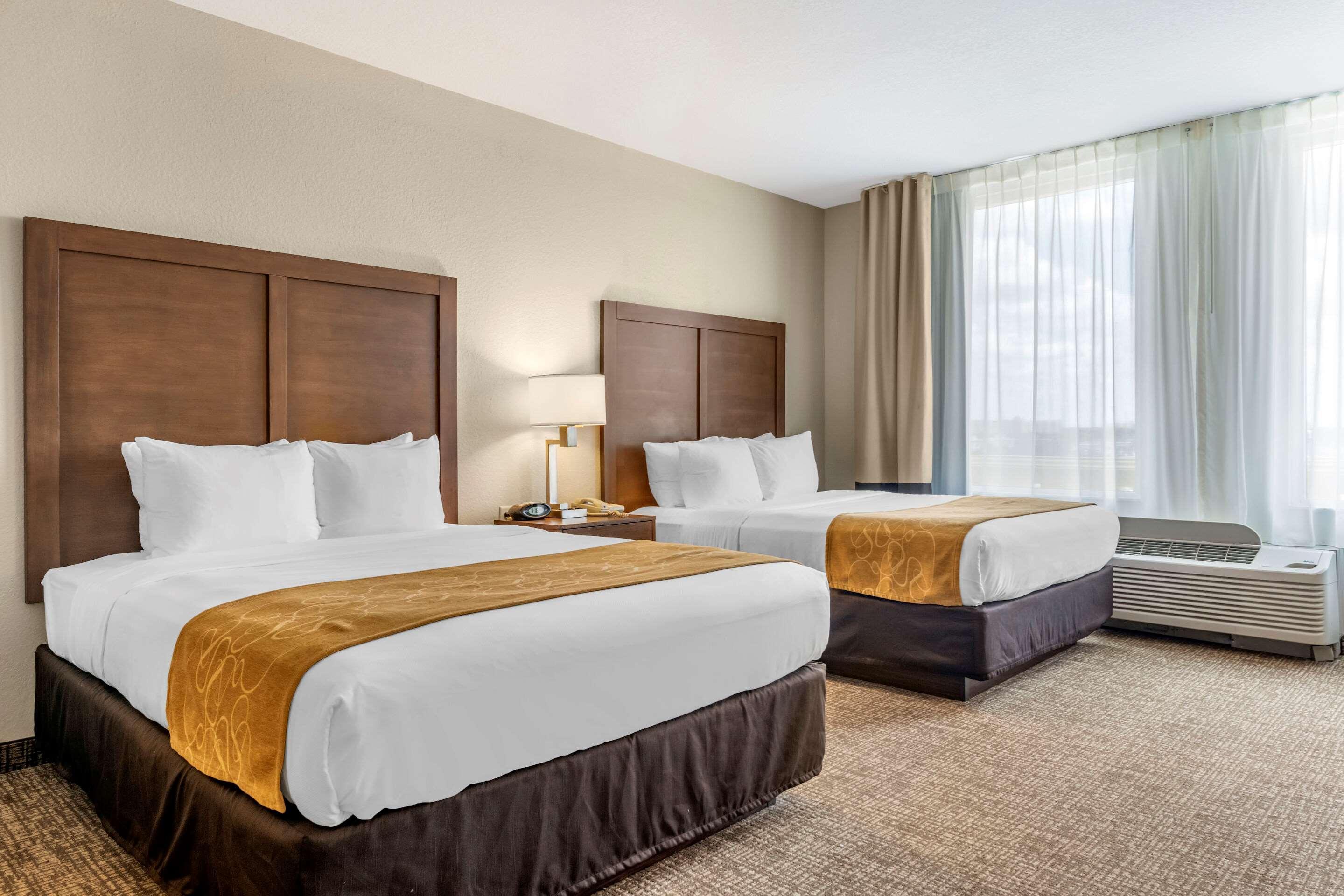 Hotel Comfort Maingate East 3*