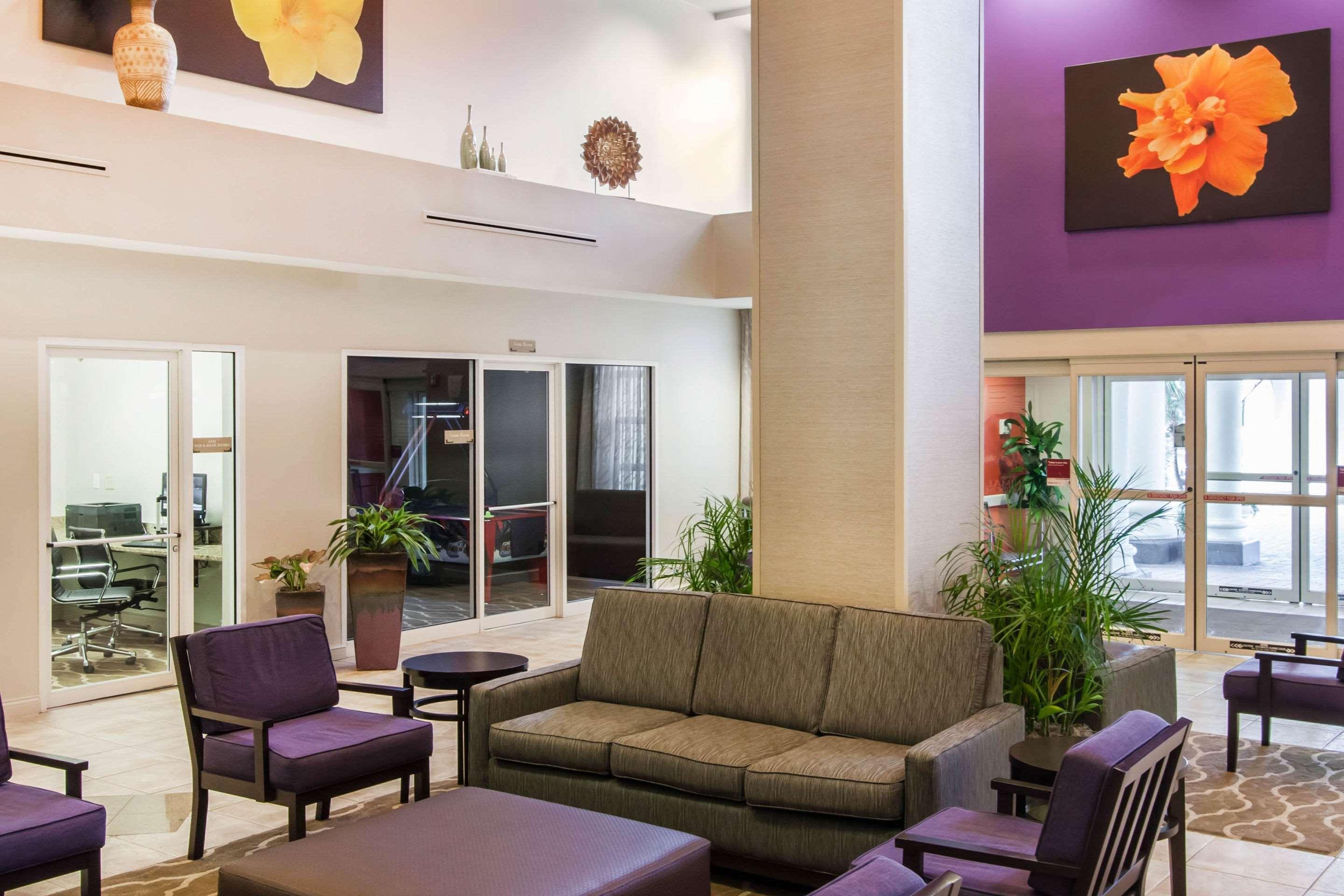 Hotel Comfort Maingate East