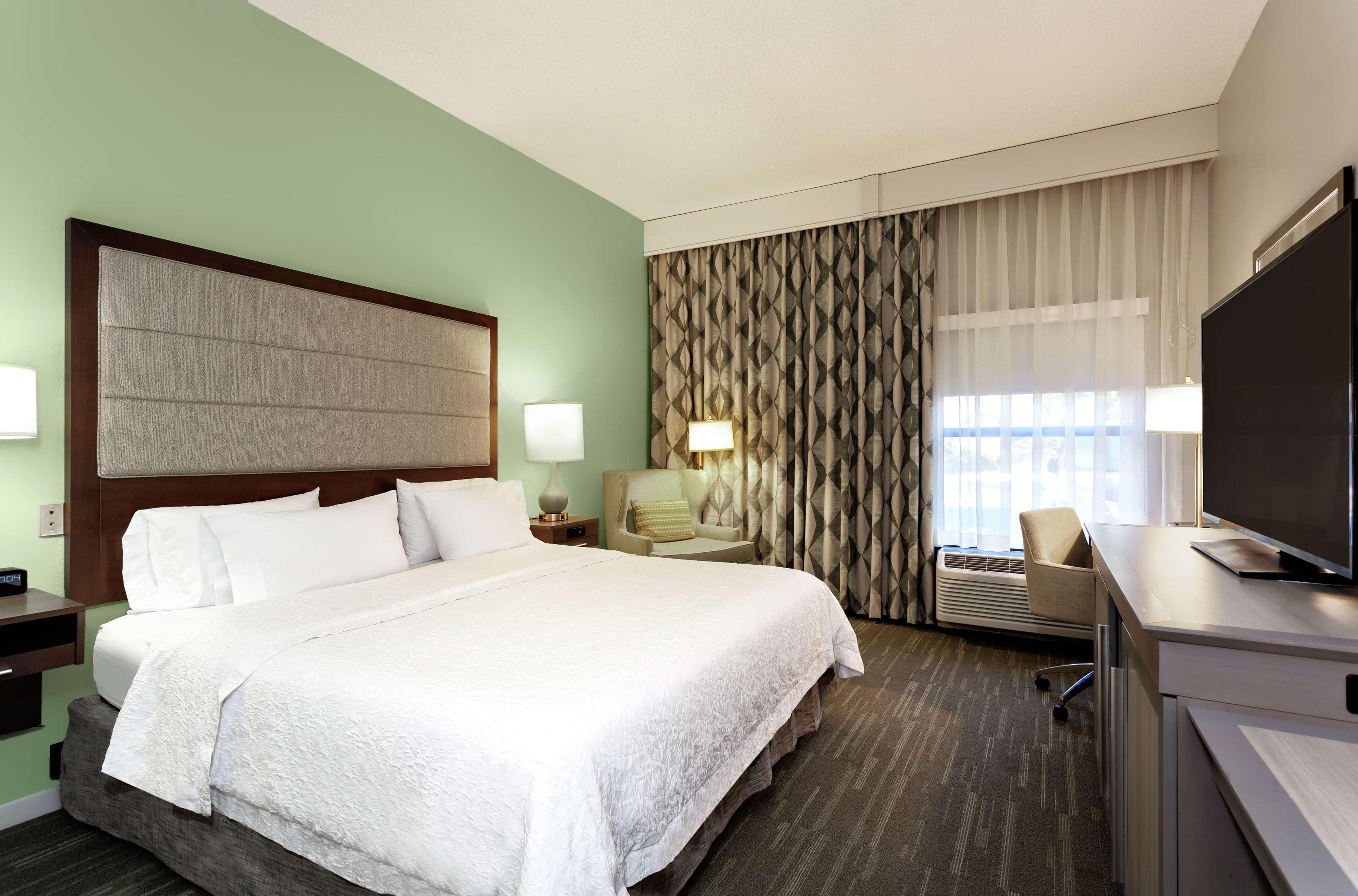 Hampton Hotel 3*