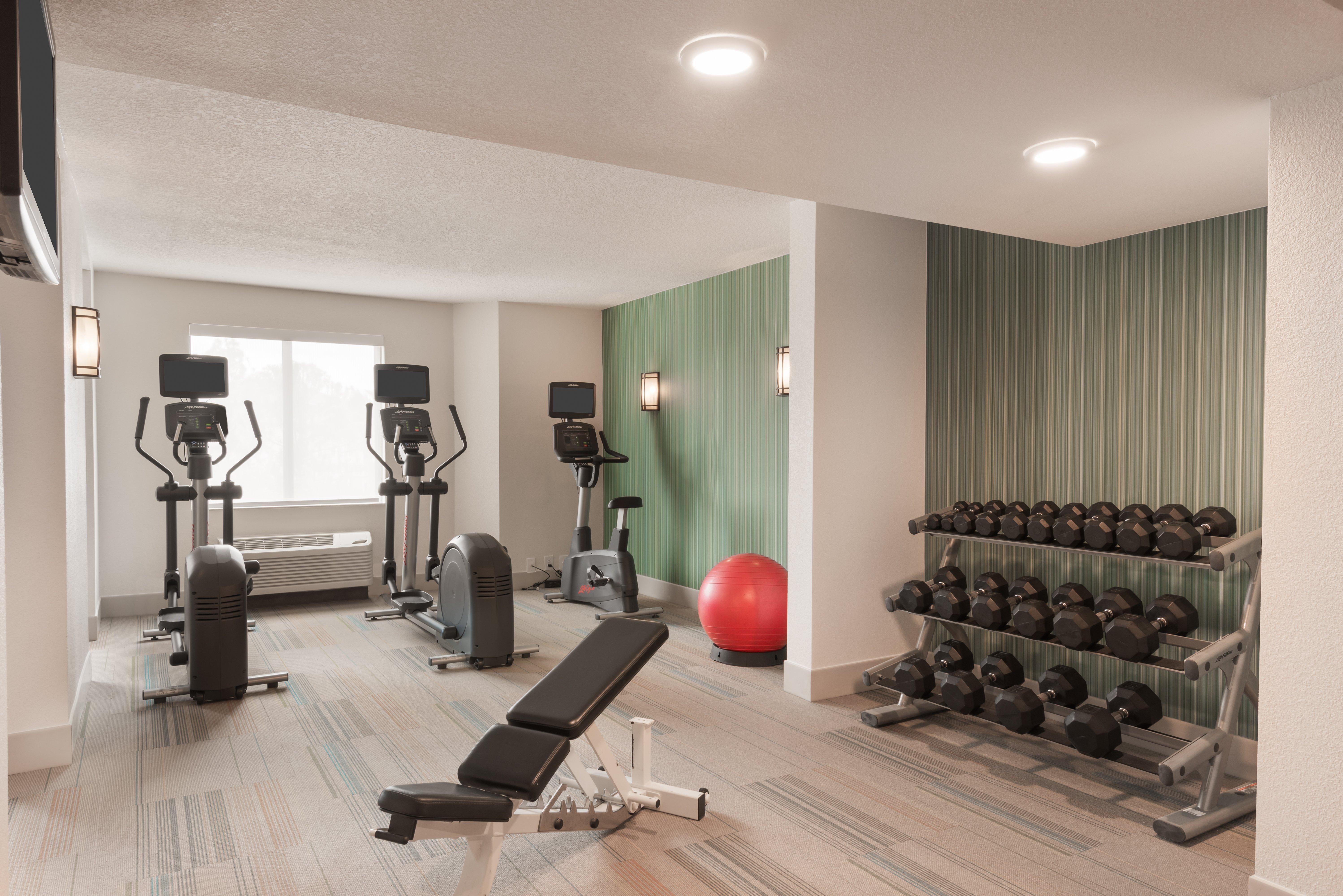Express & - Nearest Universal By Ihg Hotel 3*