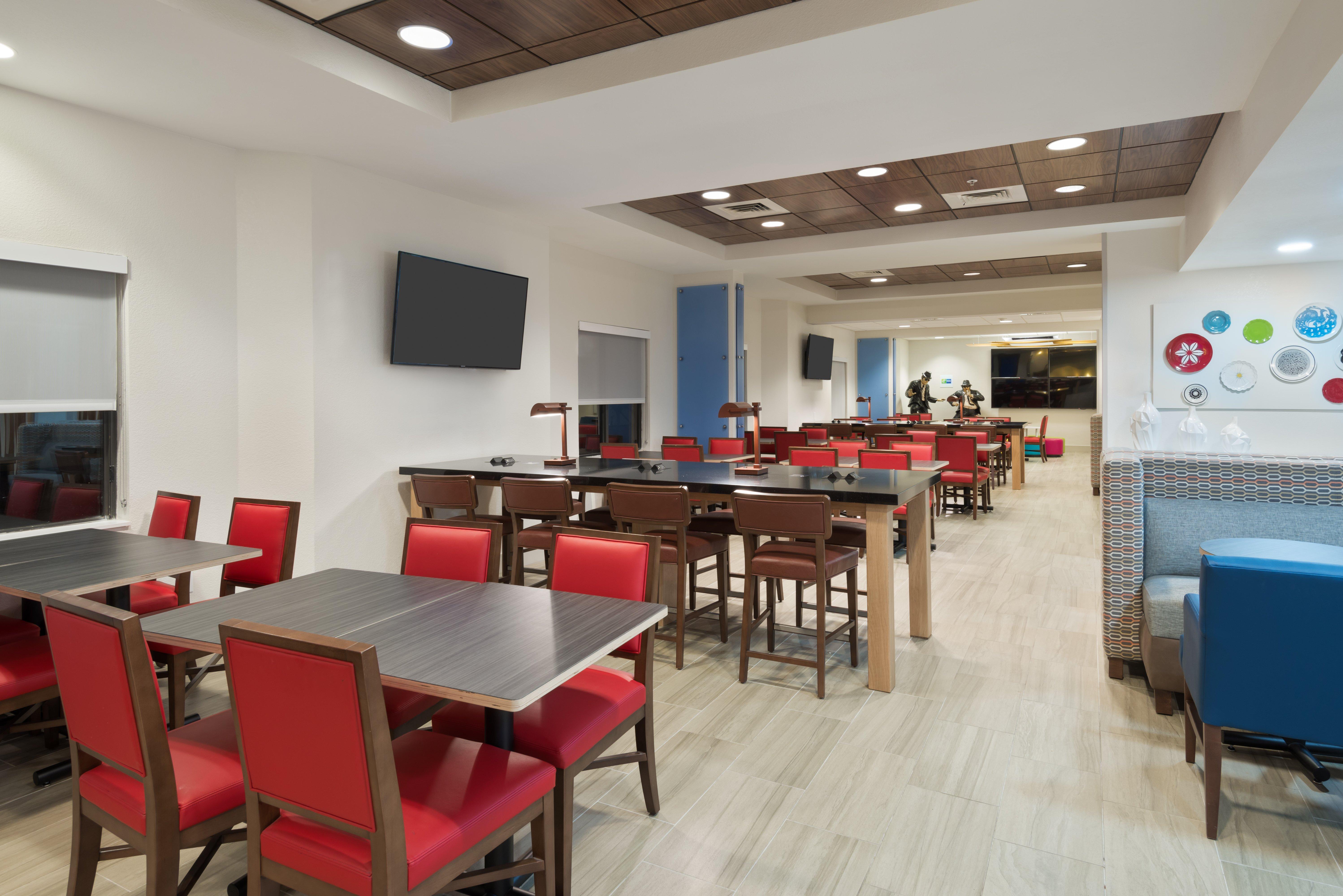 Express & - Nearest Universal By Ihg Orlando