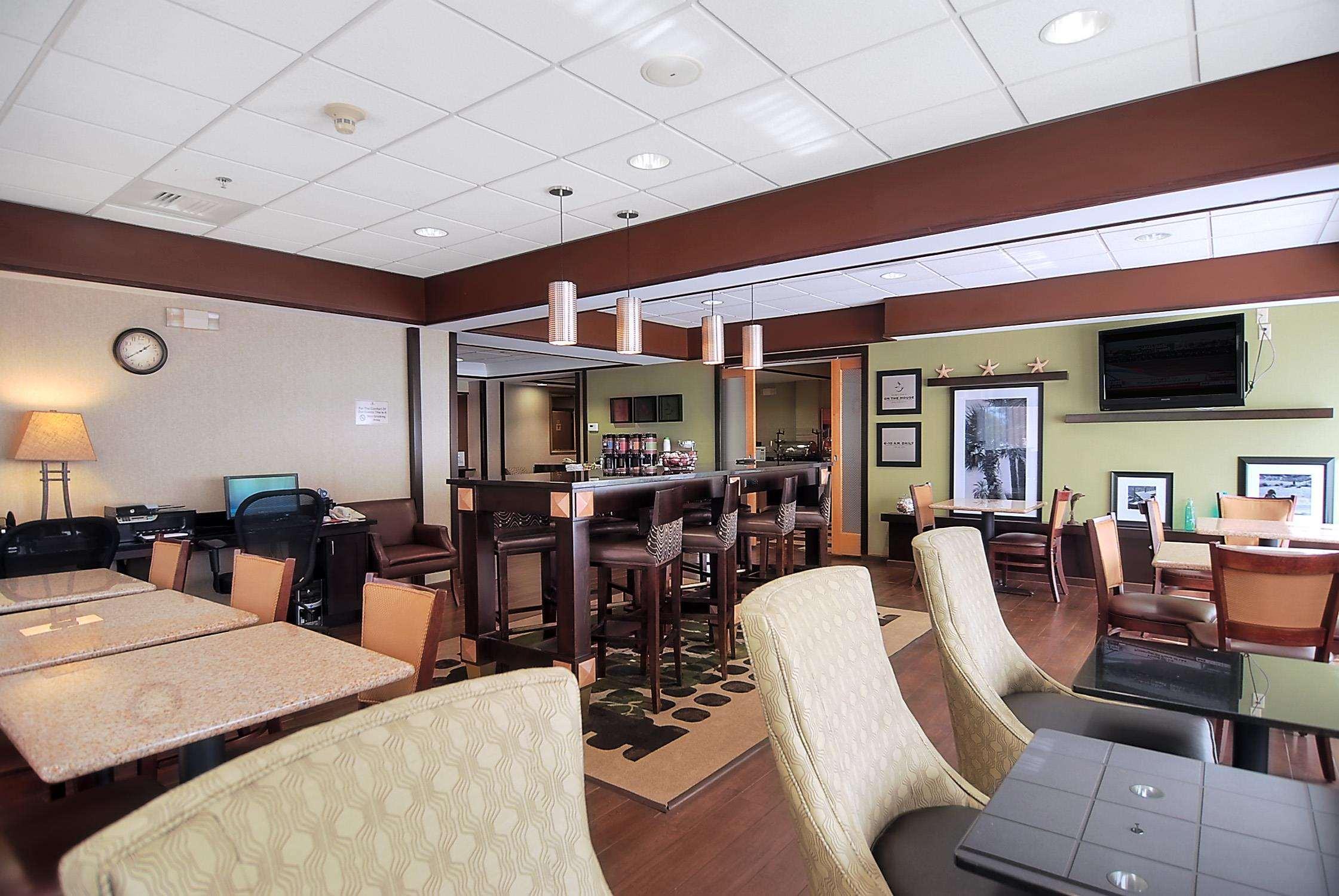 Hampton Hotel