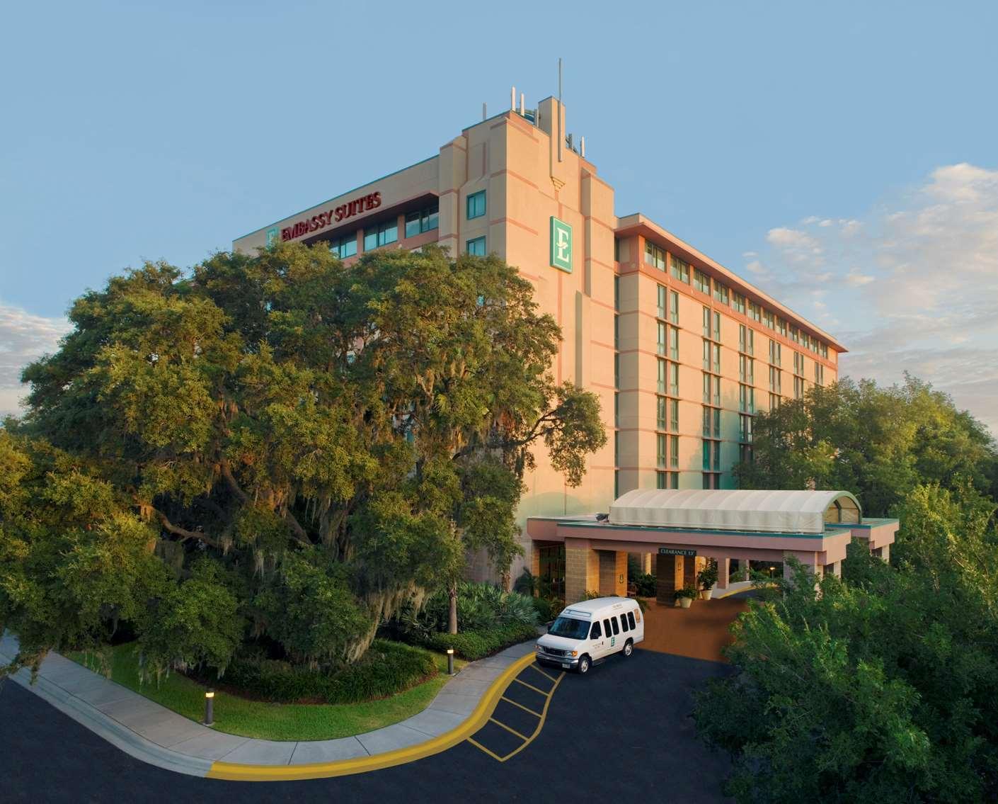 Embassy By Hilton Usf Near Busch Gardens 3* Tampa