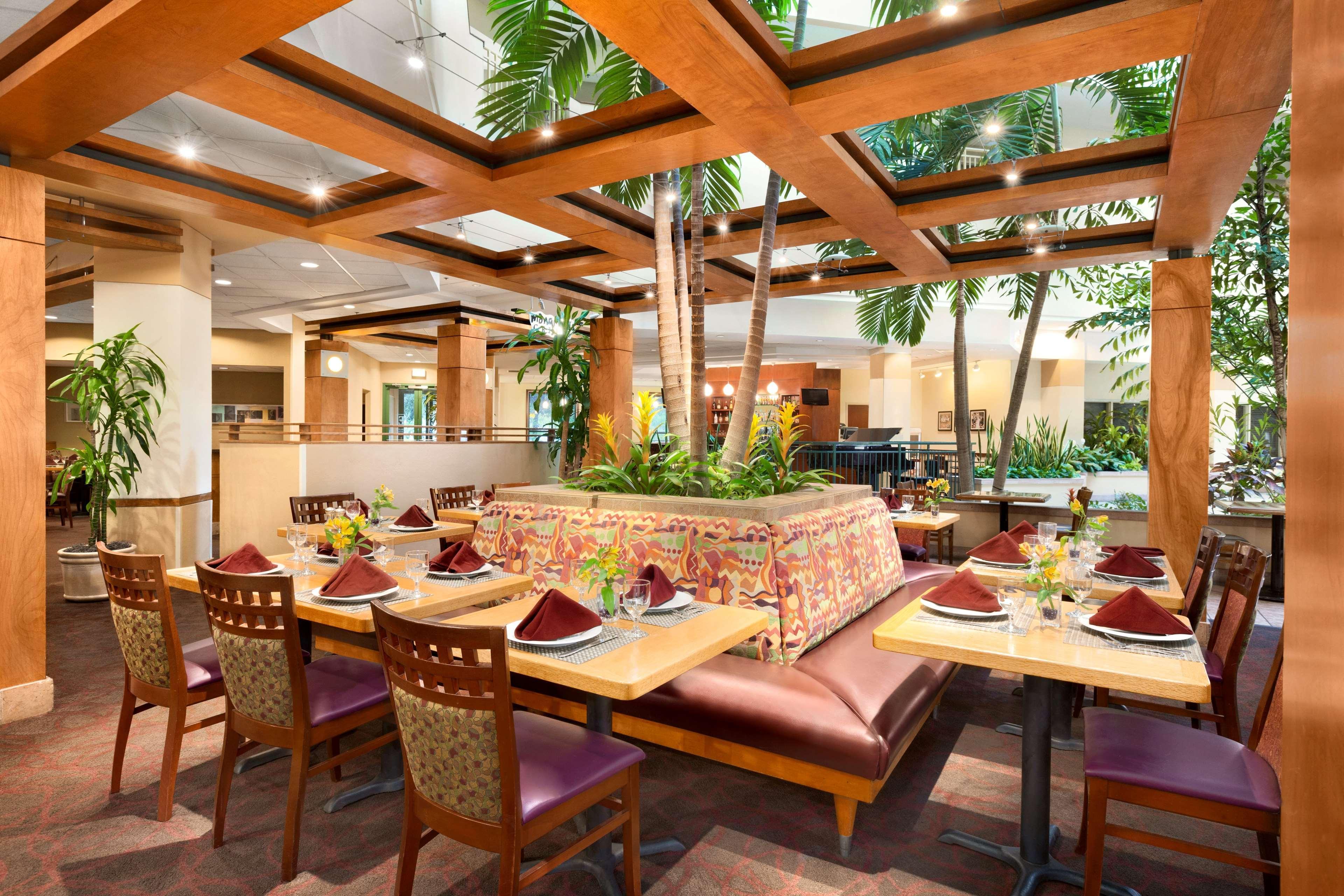 Embassy By Hilton Usf Near Busch Gardens Hotel Tampa